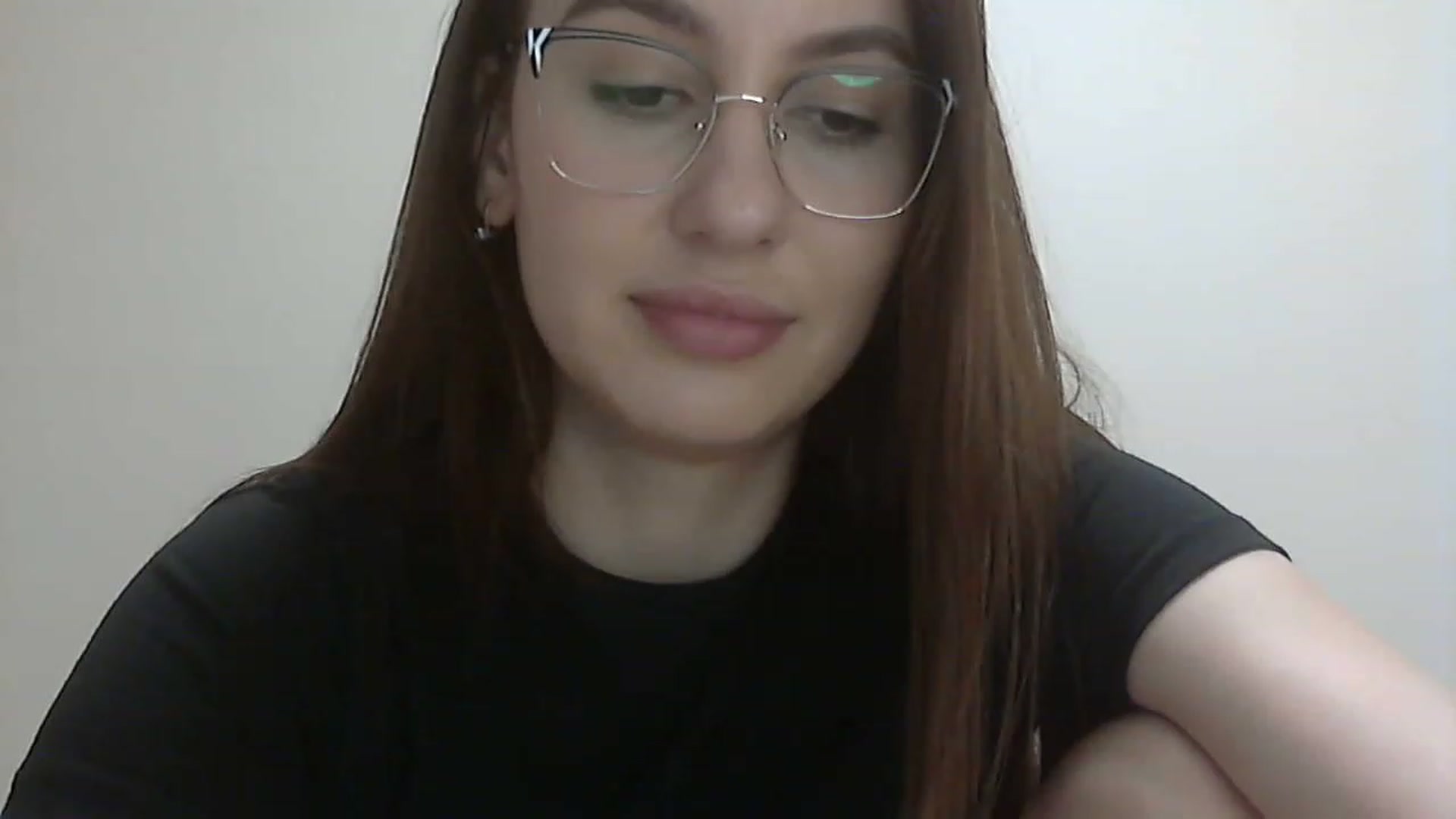 Gallery image thumbnail from HappinessInMe's myfreecams stream on, 03/21/2023, 18:11 image 5 of 20