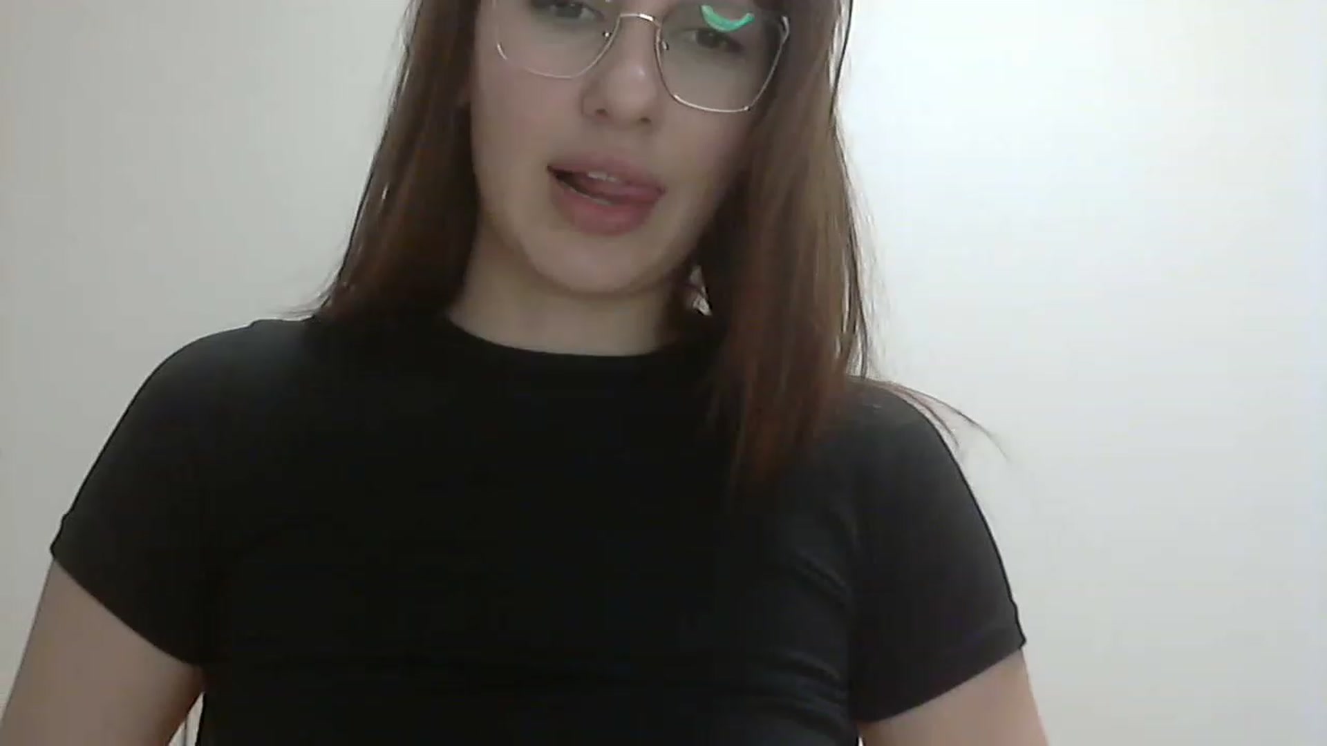 Gallery image thumbnail from HappinessInMe's myfreecams stream on, 03/22/2023, 15:36 image 4 of 20