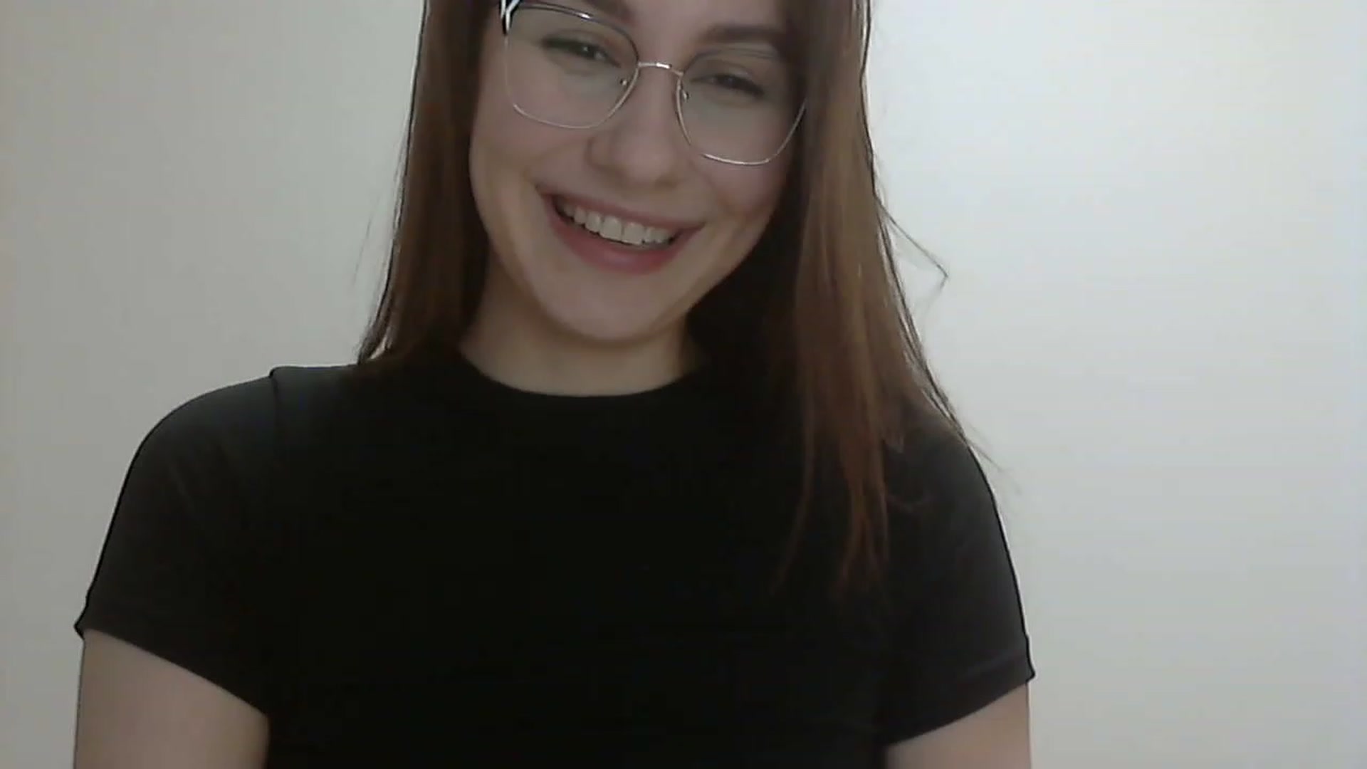 Gallery image thumbnail from HappinessInMe's myfreecams stream on, 03/22/2023, 15:36 image 17 of 20