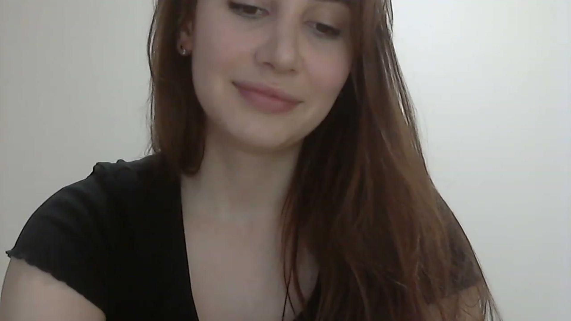 Gallery image thumbnail from HappinessInMe's myfreecams stream on, 05/01/2023, 14:21 image 11 of 20