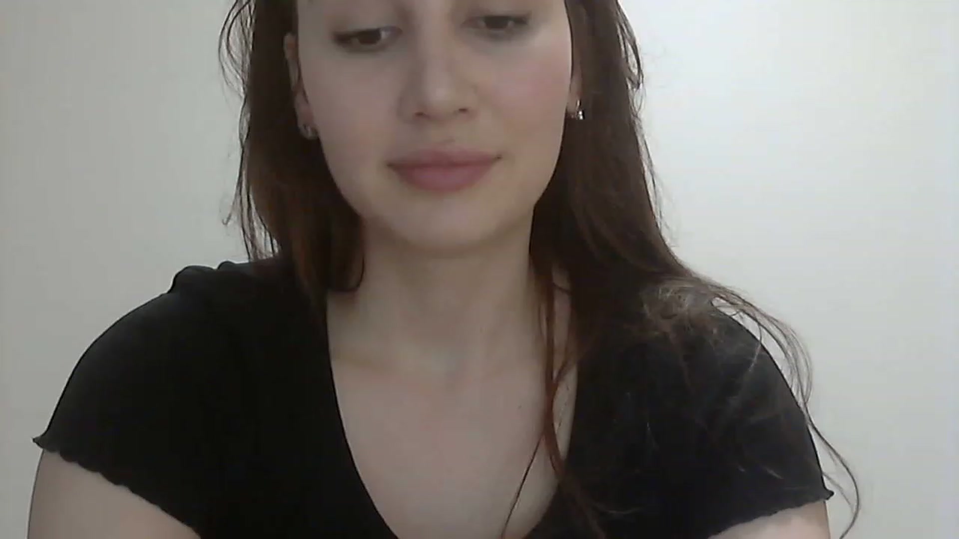 Gallery image thumbnail from HappinessInMe's myfreecams stream on, 05/01/2023, 14:21 image 4 of 20