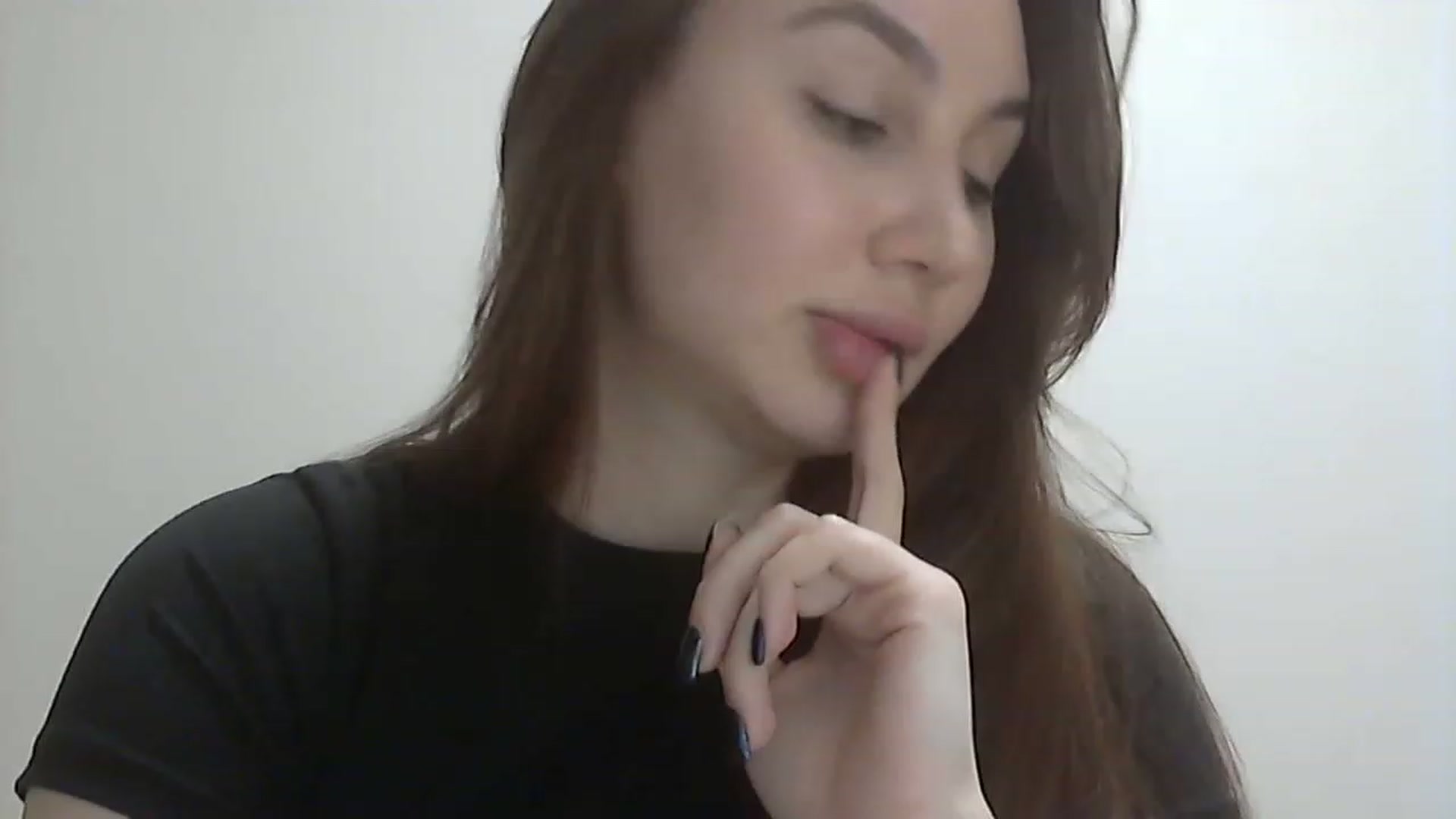 Gallery image thumbnail from HappinessInMe's myfreecams stream on, 05/05/2023, 14:45 image 9 of 20