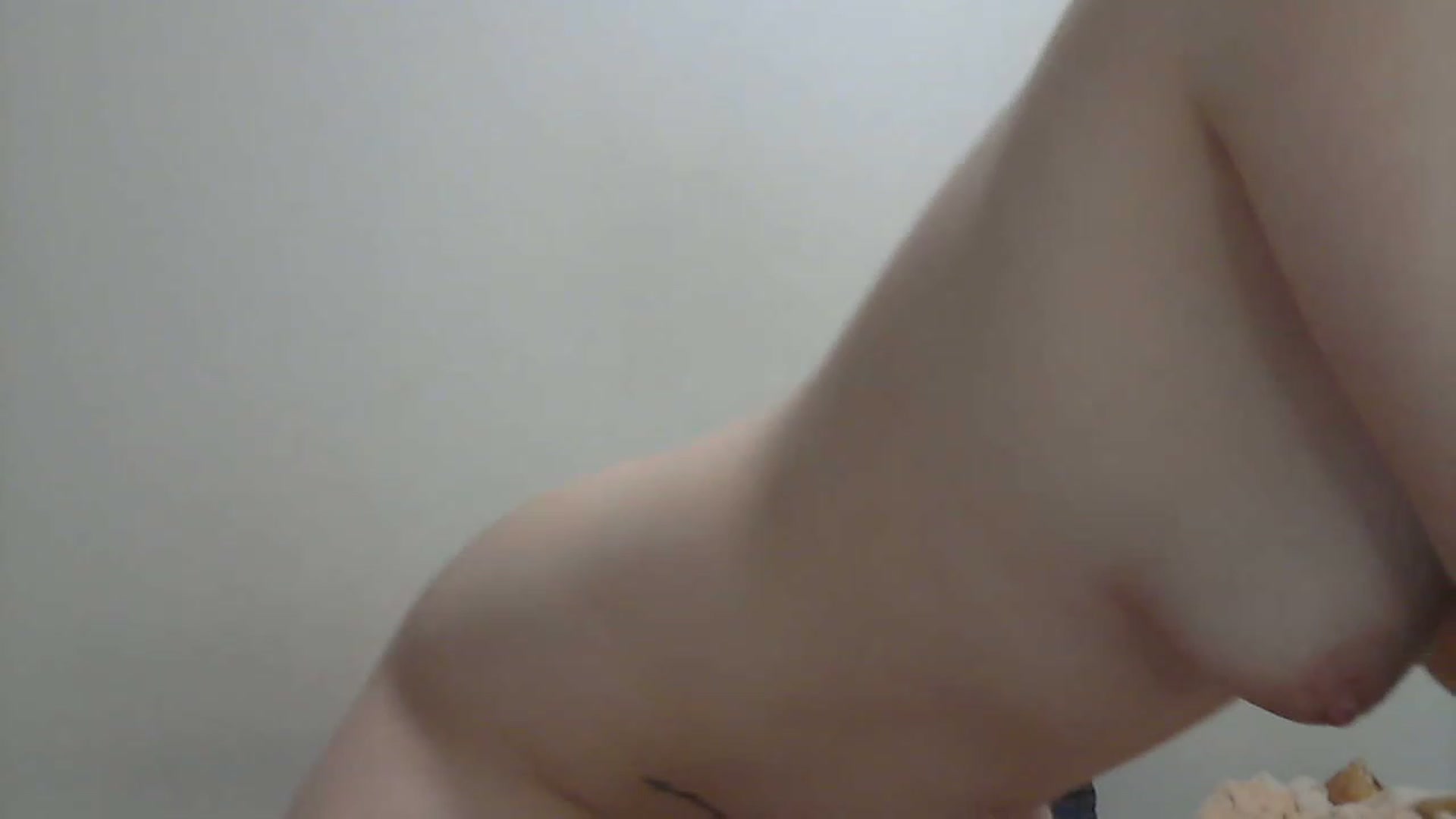 Gallery image thumbnail from HappinessInMe's myfreecams stream on, 05/22/2023, 14:38 image 12 of 20