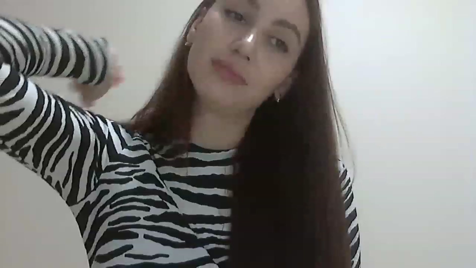 Gallery image thumbnail from HappinessInMe's myfreecams stream on, 06/03/2023, 18:59 image 6 of 20