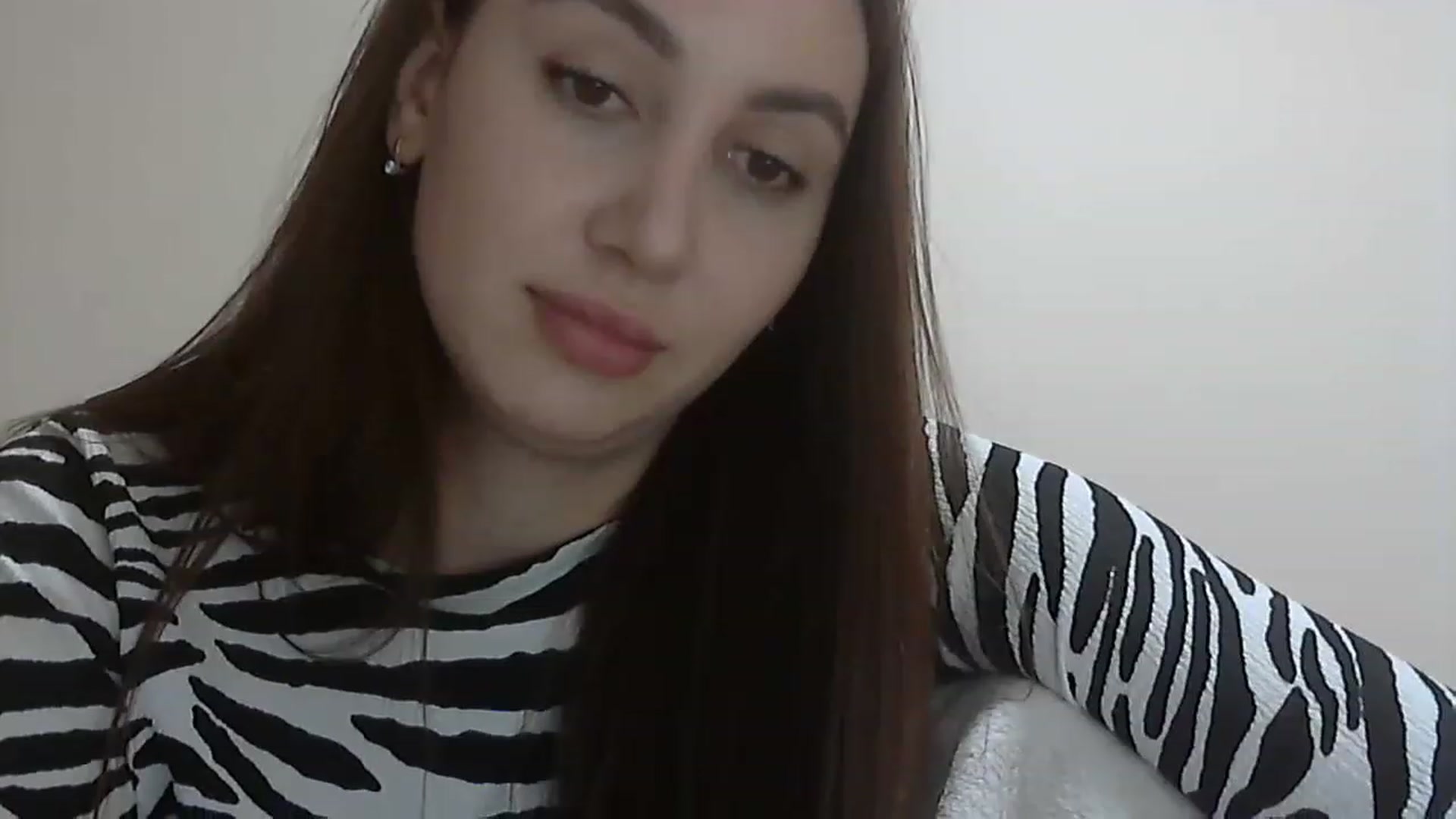 Gallery image thumbnail from HappinessInMe's myfreecams stream on, 06/03/2023, 18:59 image 8 of 20