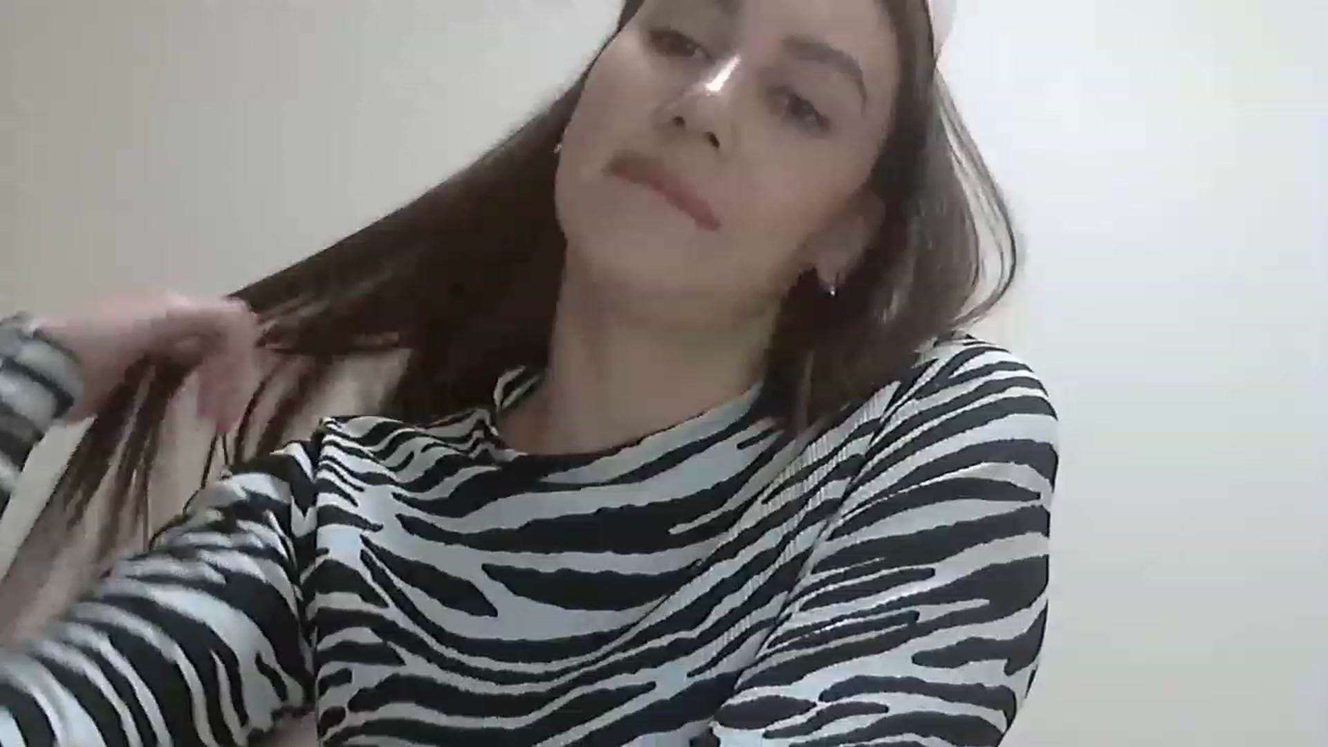 Gallery image thumbnail from HappinessInMe's myfreecams stream on, 06/03/2023, 18:59 image 14 of 20