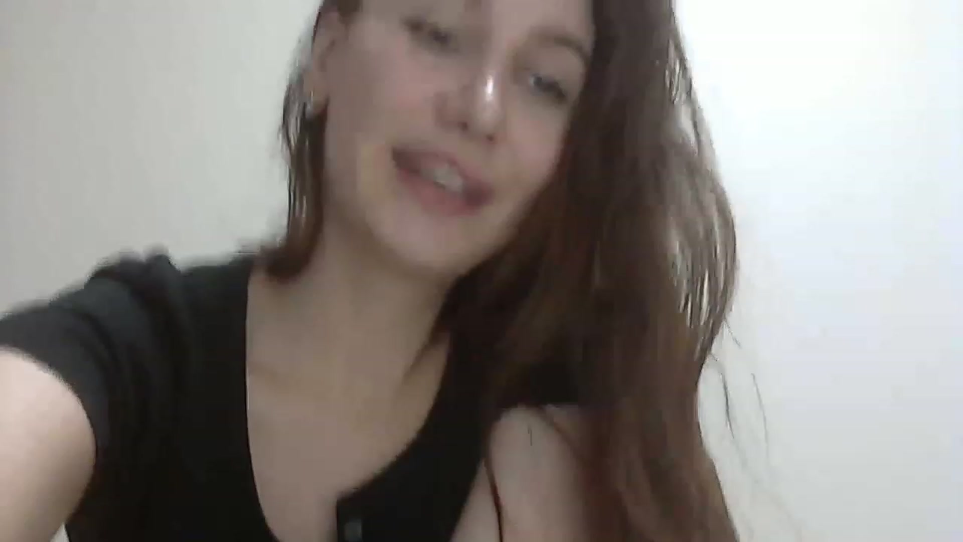 Gallery image thumbnail from HappinessInMe's myfreecams stream on, 06/10/2023, 14:43 image 8 of 20
