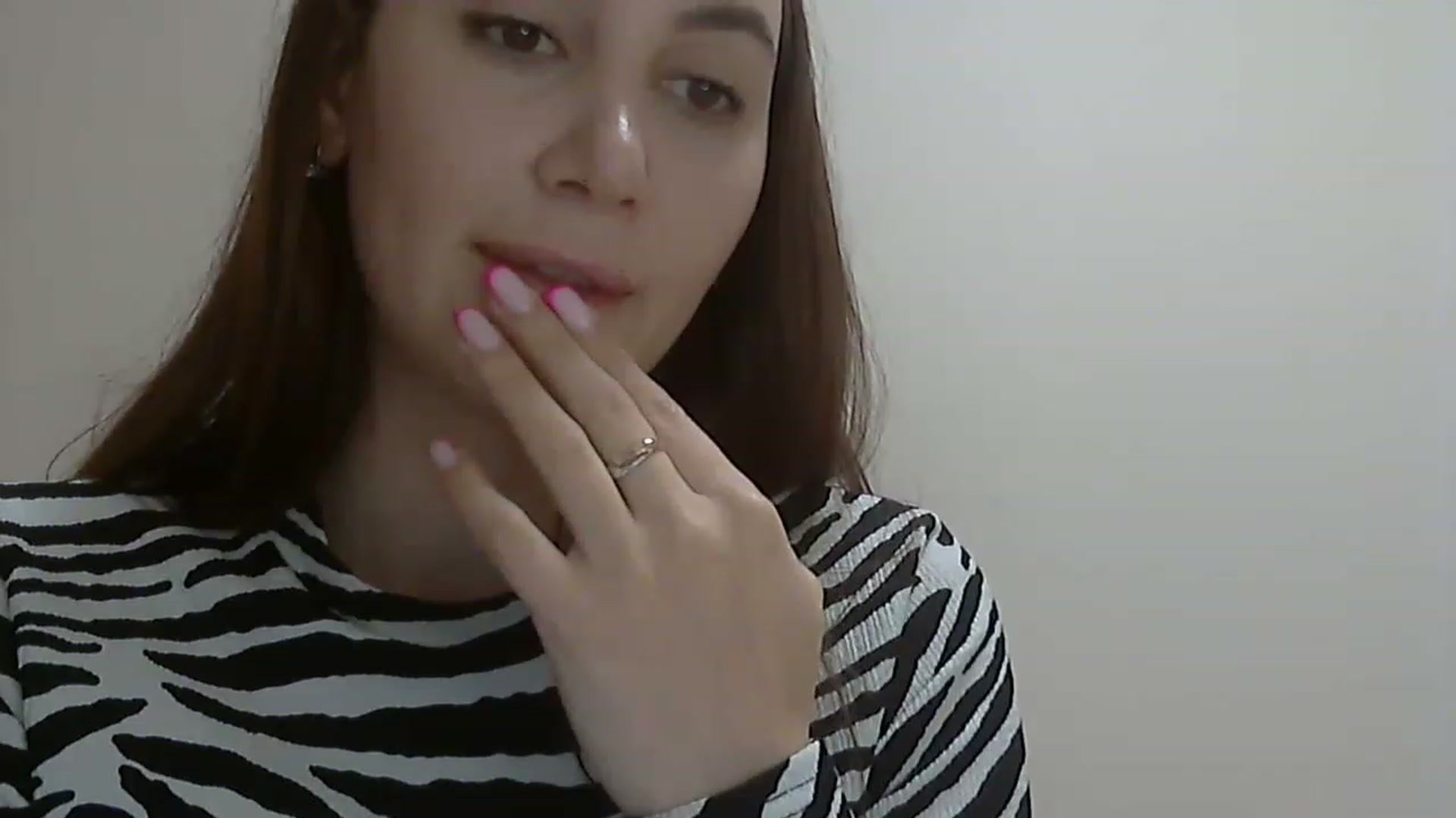 Gallery image thumbnail from HappinessInMe's myfreecams stream on, 06/11/2023, 15:26 image 13 of 20