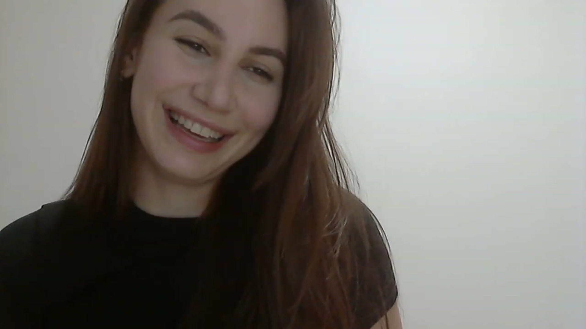 Gallery image thumbnail from HappinessInMe's myfreecams stream on, 06/18/2023, 14:53 image 9 of 20