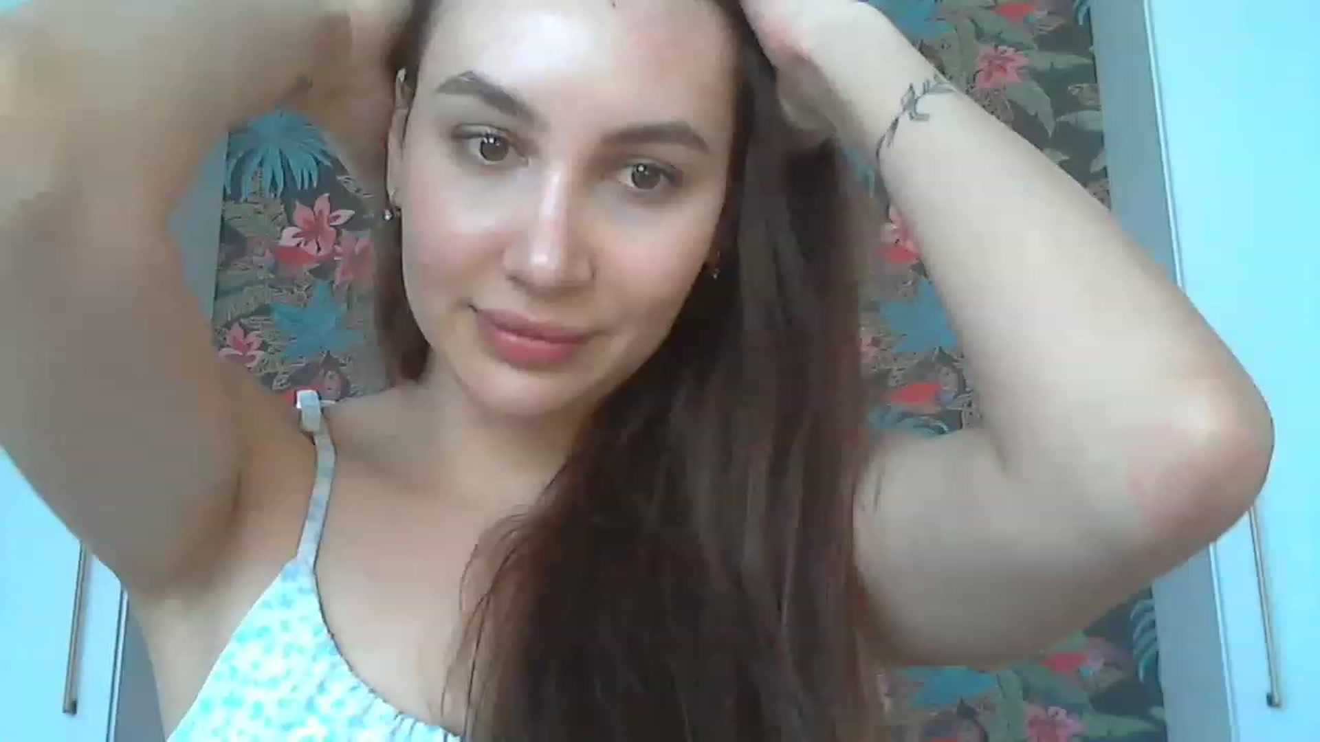 Gallery image thumbnail from HappinessInMe's myfreecams stream on, 06/25/2023, 14:43 image 1 of 20