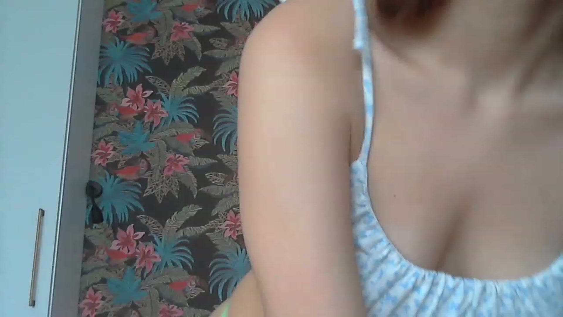 Gallery image thumbnail from HappinessInMe's myfreecams stream on, 06/25/2023, 14:43 image 10 of 20