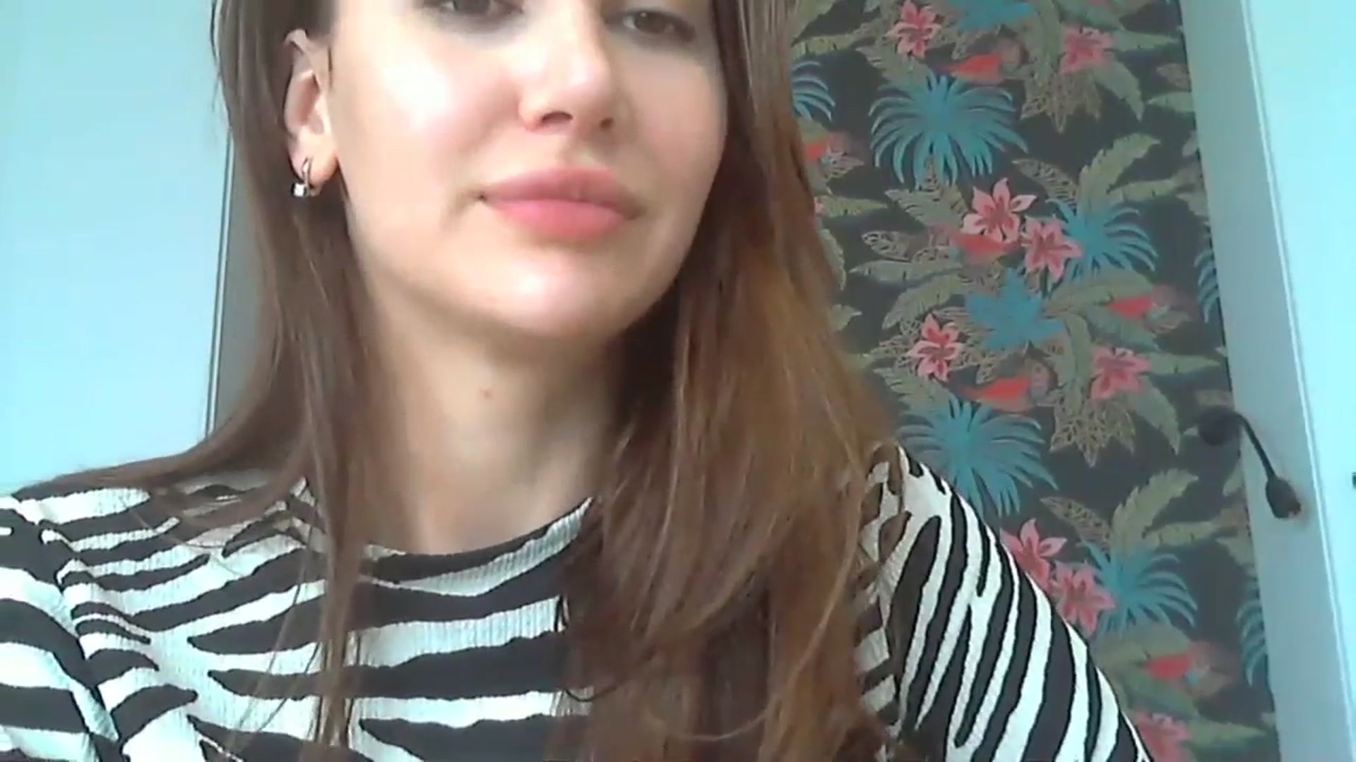 Gallery image thumbnail from HappinessInMe's myfreecams stream on, 06/29/2023, 14:26 image 10 of 20