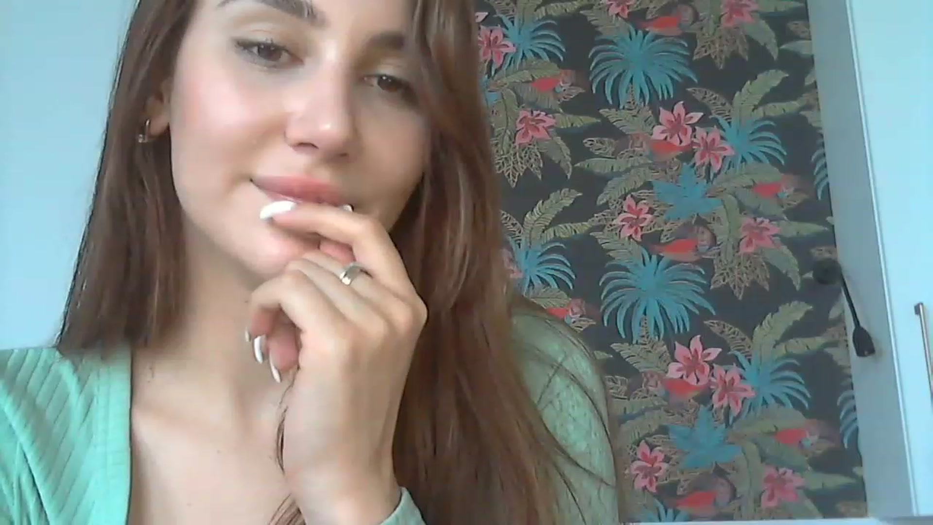 Gallery image thumbnail from HappinessInMe's myfreecams stream on, 07/02/2023, 15:12 image 11 of 20