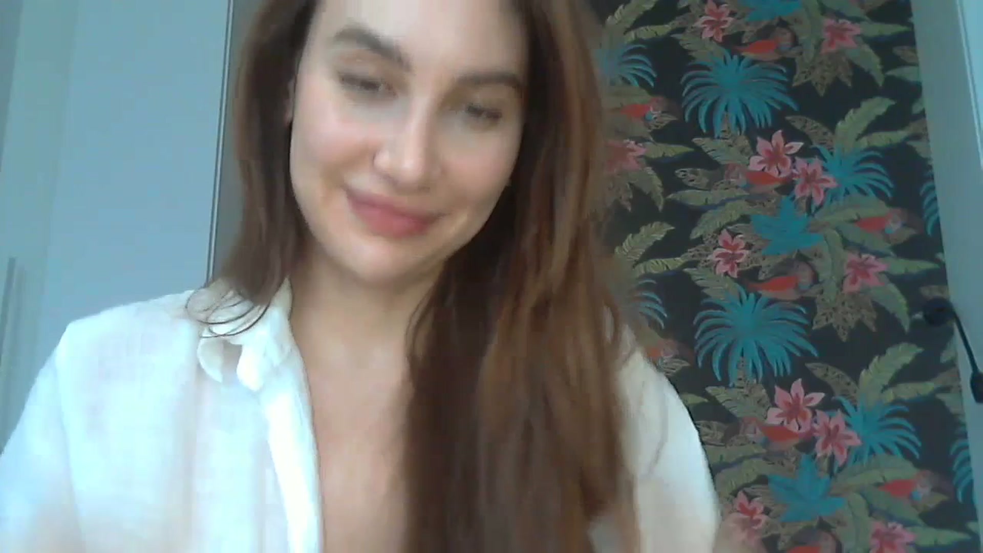 Gallery image thumbnail from HappinessInMe's myfreecams stream on, 07/07/2023, 14:54 image 14 of 20