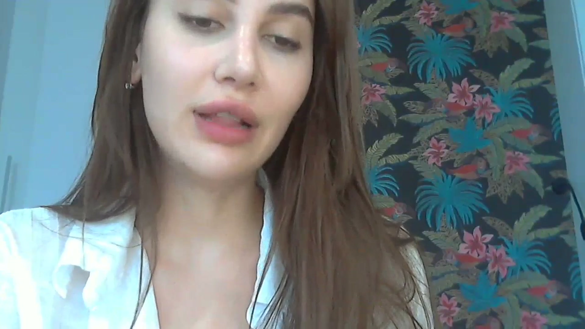 Gallery image thumbnail from HappinessInMe's myfreecams stream on, 07/07/2023, 14:54 image 5 of 20