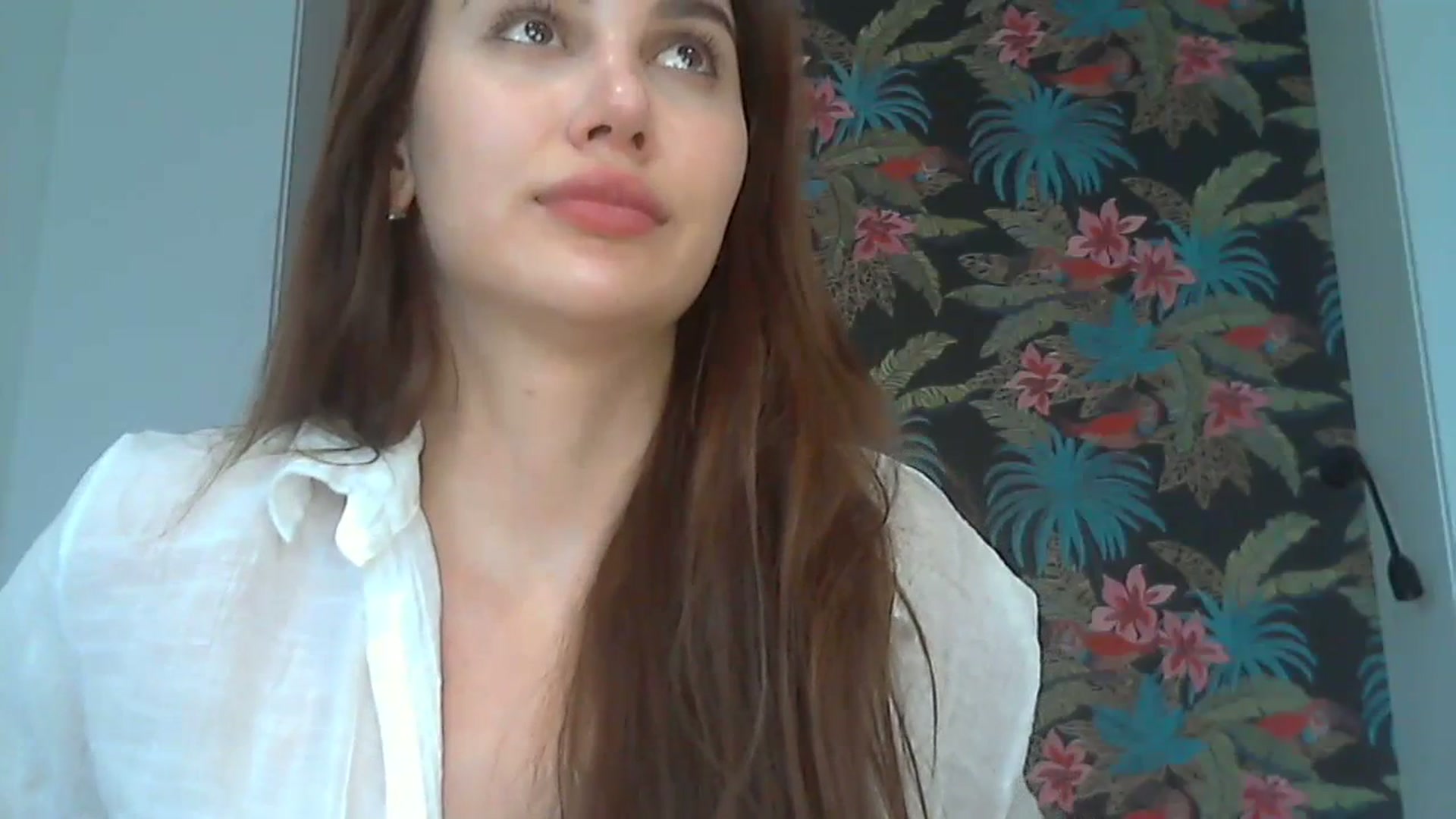 Gallery image thumbnail from HappinessInMe's myfreecams stream on, 07/07/2023, 14:54 image 15 of 20