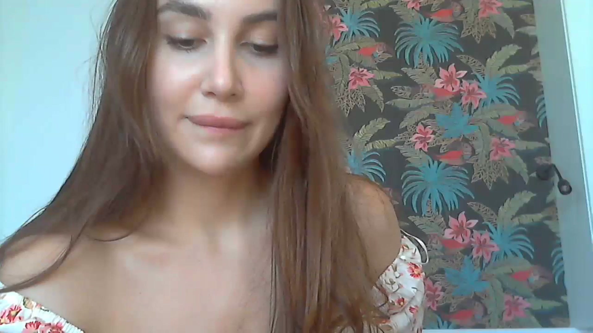 Gallery image thumbnail from HappinessInMe's myfreecams stream on, 07/09/2023, 15:15 image 13 of 20