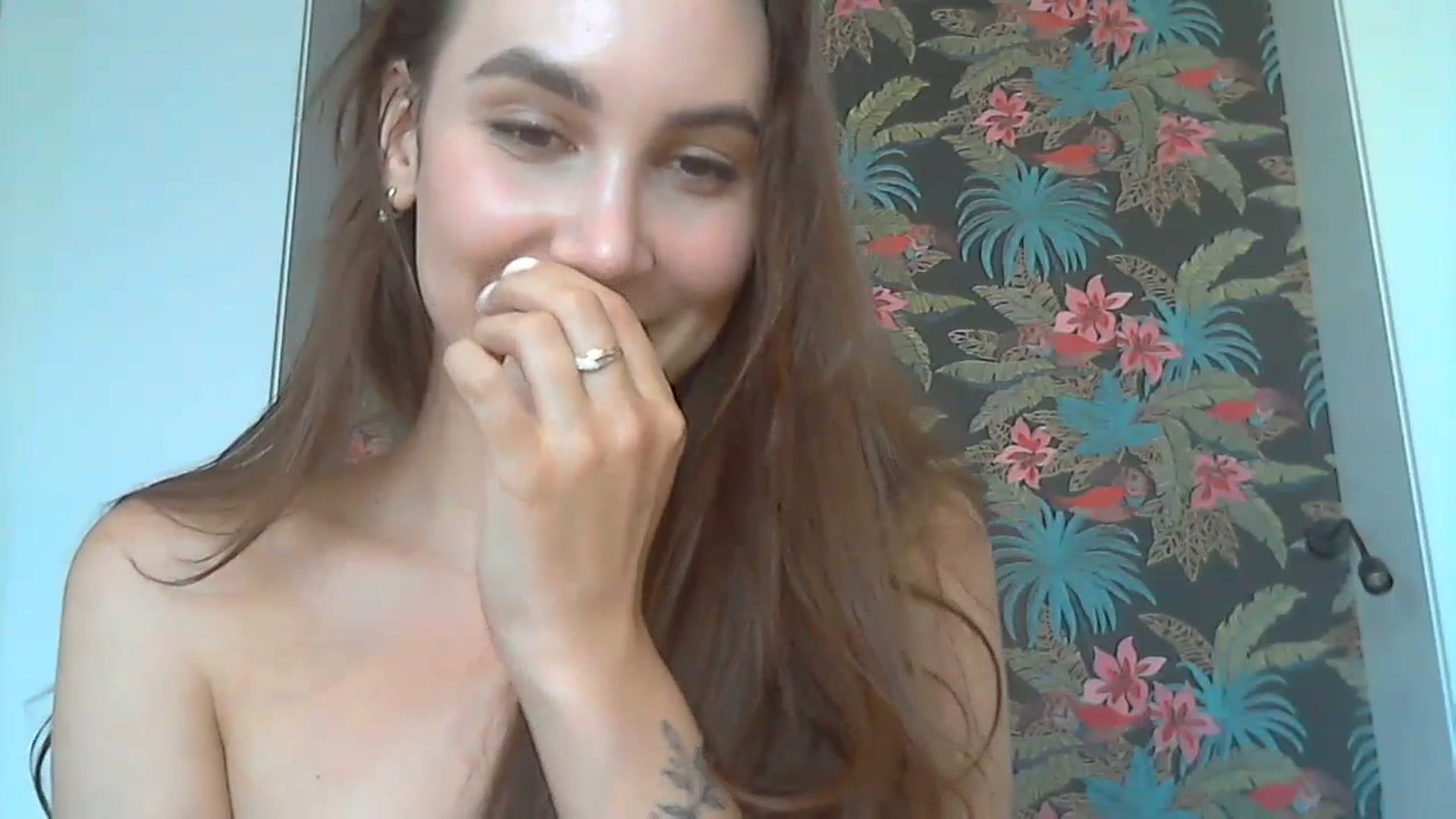 Gallery image thumbnail from HappinessInMe's myfreecams stream on, 07/09/2023, 15:35 image 17 of 20