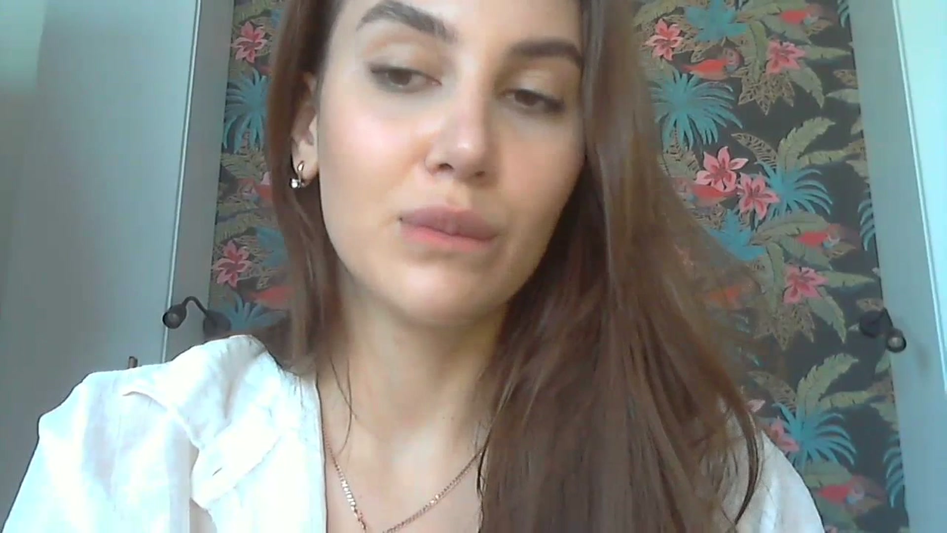 Gallery image thumbnail from HappinessInMe's myfreecams stream on, 07/12/2023, 14:33 image 18 of 20