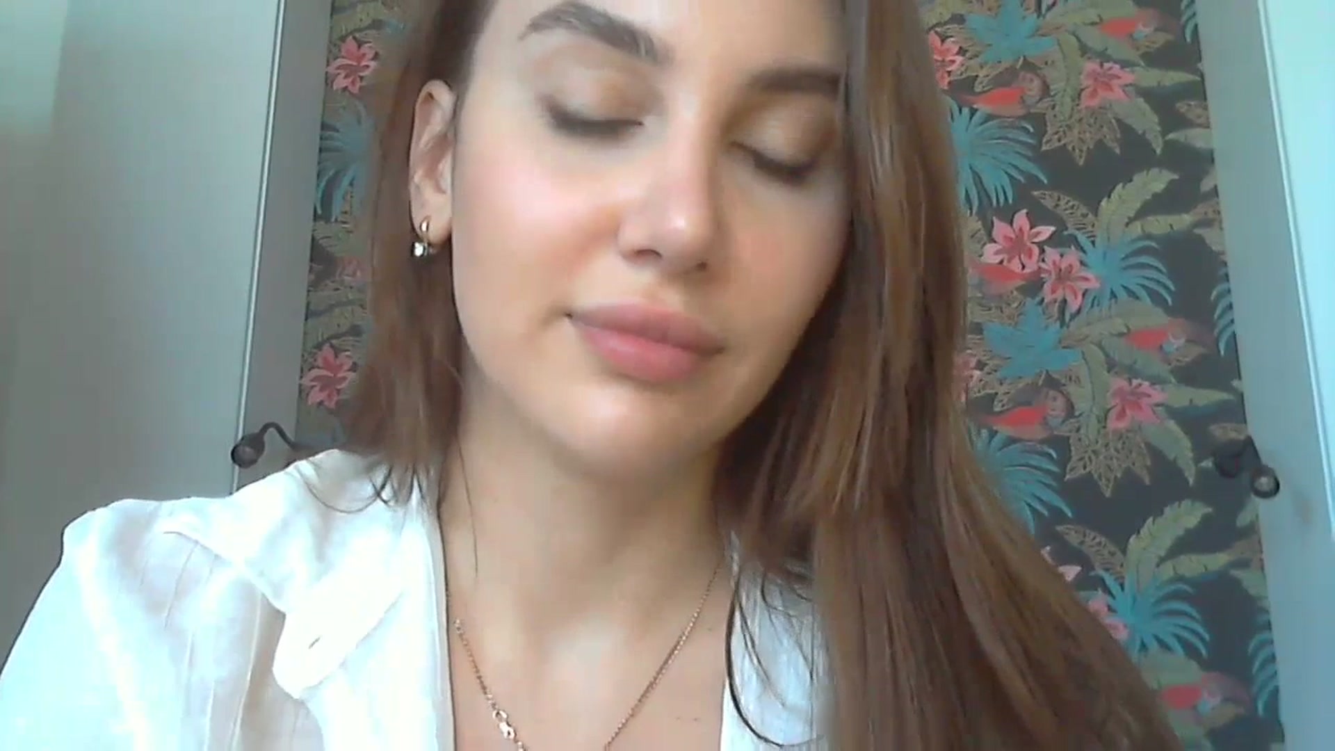 Gallery image thumbnail from HappinessInMe's myfreecams stream on, 07/12/2023, 14:33 image 5 of 20