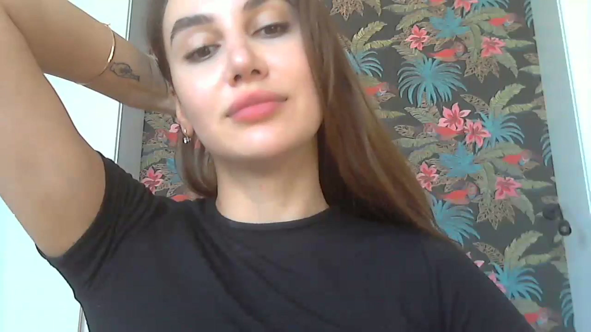 Gallery image thumbnail from HappinessInMe's myfreecams stream on, 07/13/2023, 14:40 image 1 of 20