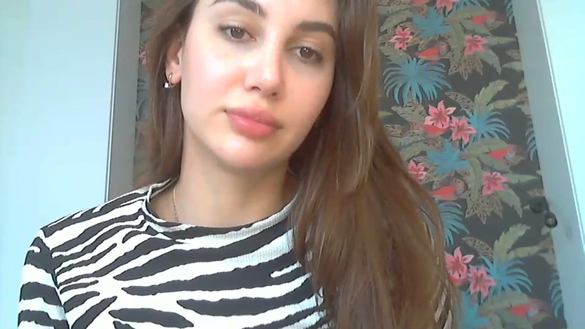Gallery image thumbnail from HappinessInMe's myfreecams stream on, 07/17/2023, 16:01 image 8 of 20