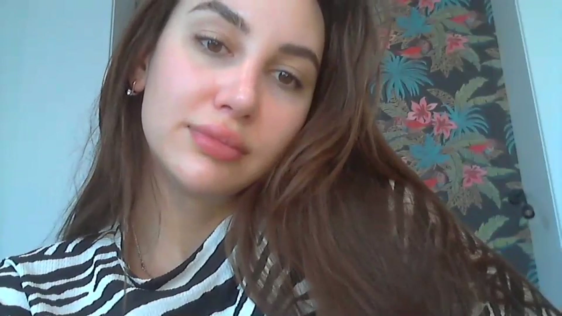 Gallery image thumbnail from HappinessInMe's myfreecams stream on, 07/17/2023, 16:01 image 3 of 20