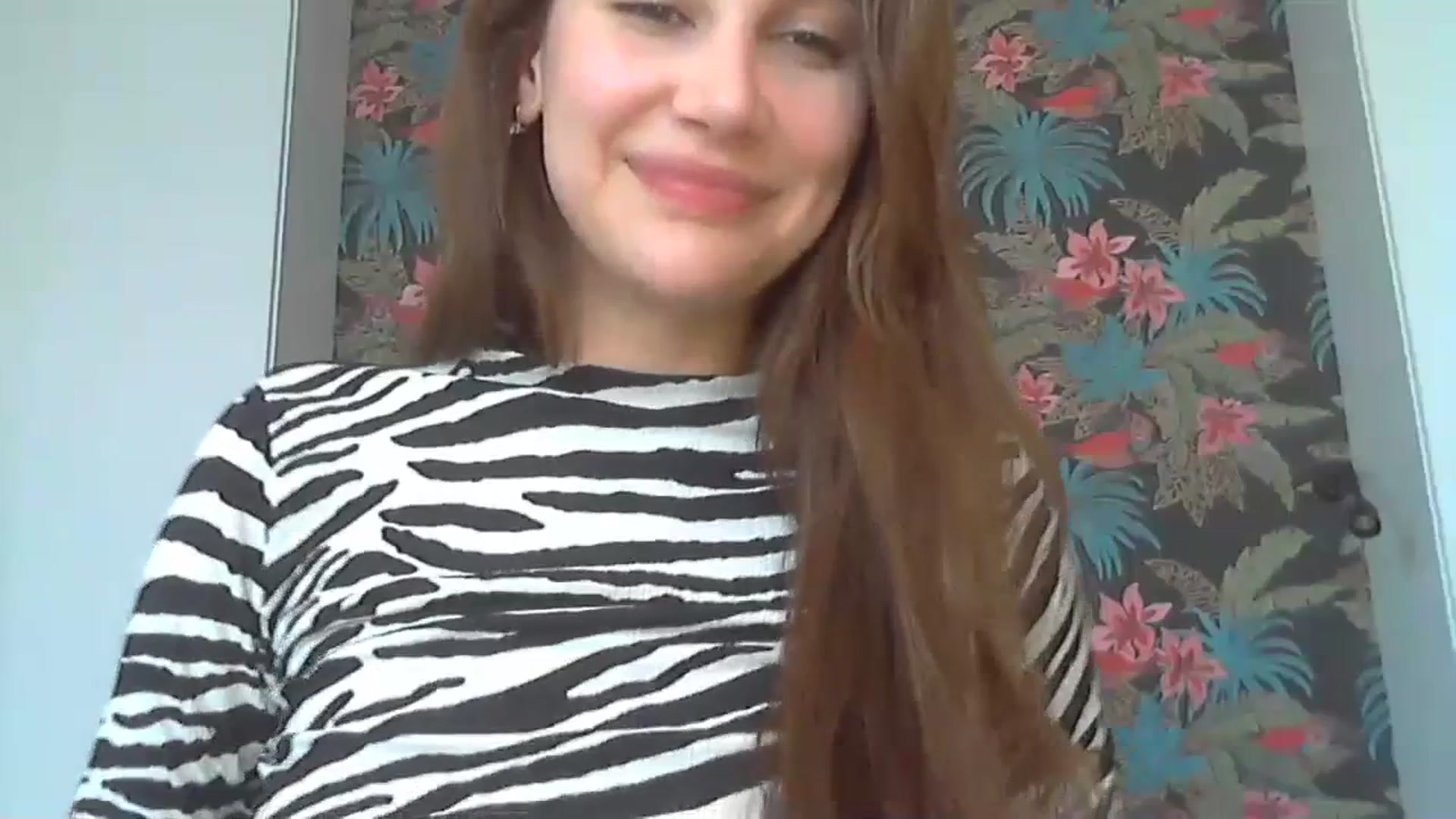 Gallery image thumbnail from HappinessInMe's myfreecams stream on, 07/17/2023, 16:01 image 17 of 20