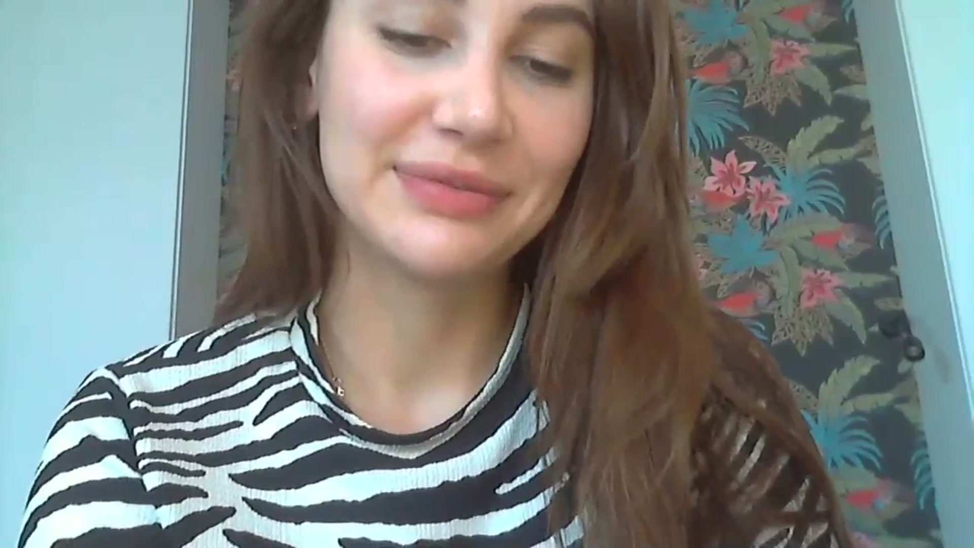 Gallery image thumbnail from HappinessInMe's myfreecams stream on, 07/17/2023, 16:01 image 7 of 20