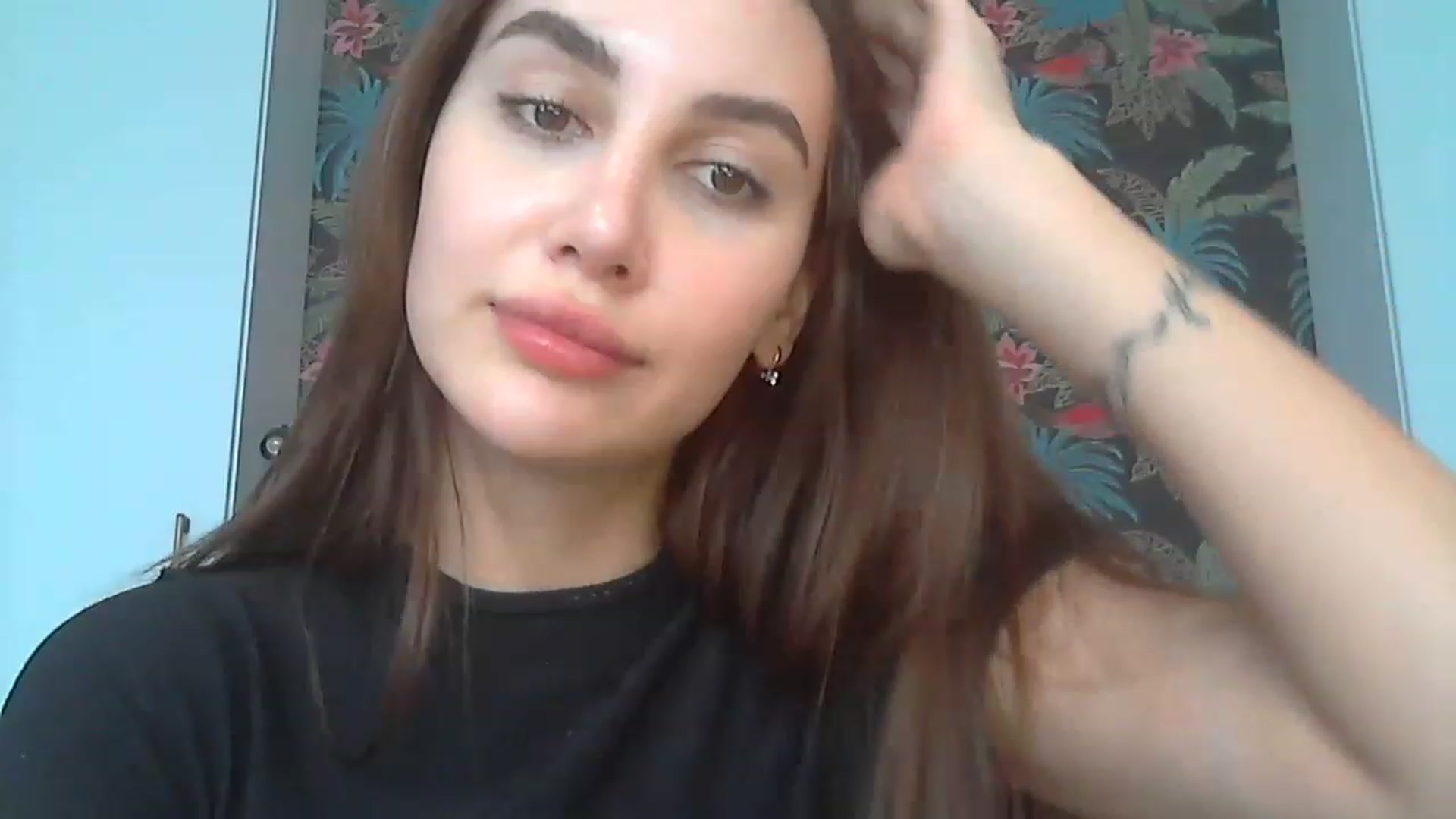 Gallery image thumbnail from HappinessInMe's myfreecams stream on, 07/18/2023, 14:46 image 2 of 20