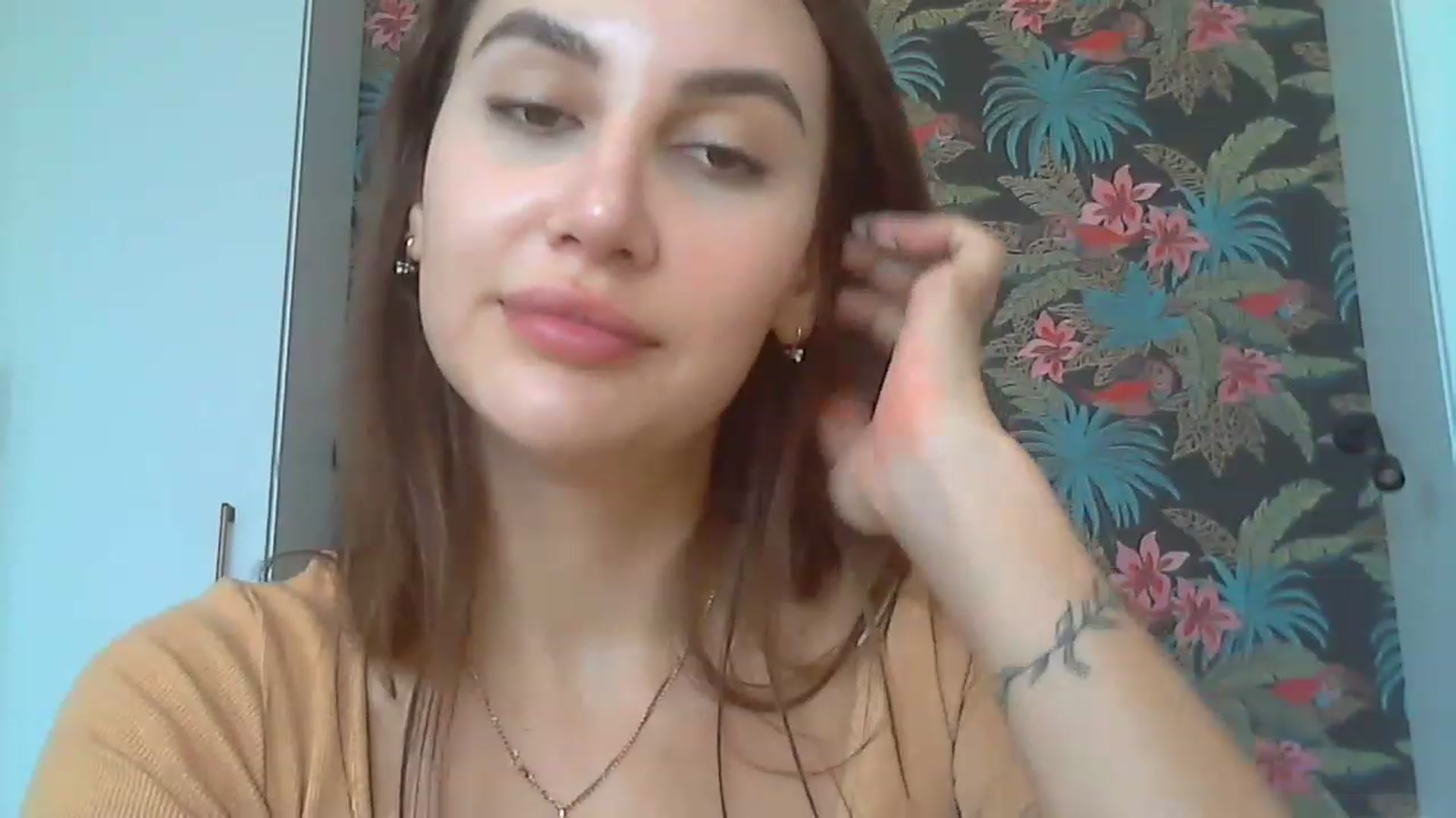 Gallery image thumbnail from HappinessInMe's myfreecams stream on, 07/22/2023, 15:24 image 12 of 20