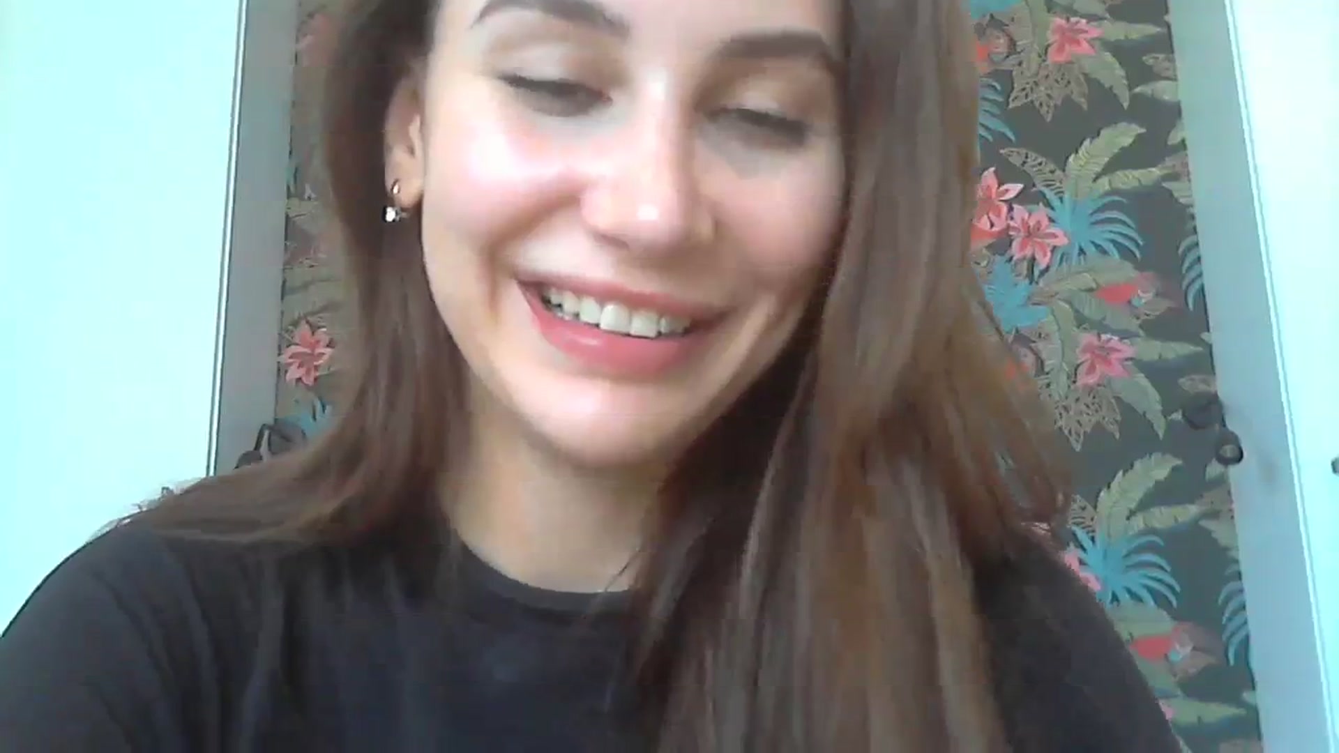 Gallery image thumbnail from HappinessInMe's myfreecams stream on, 07/29/2023, 14:39 image 14 of 20