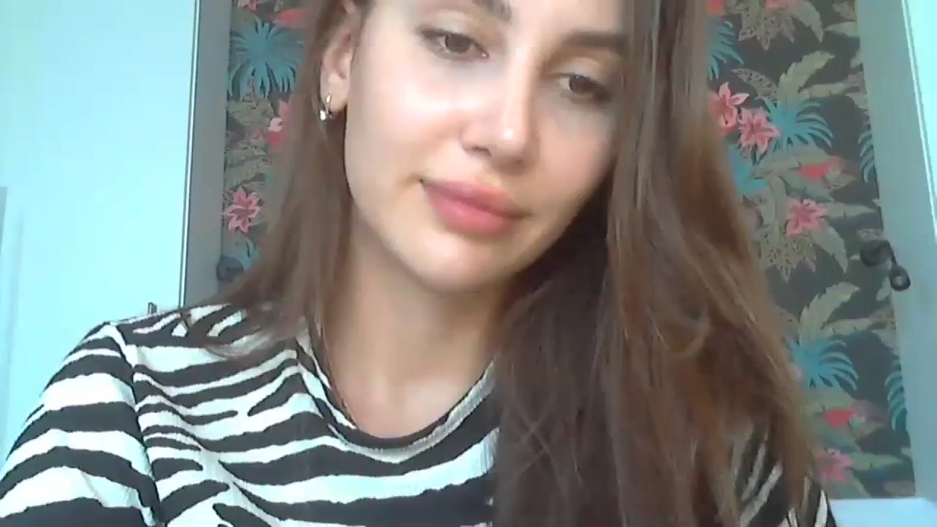 Gallery image thumbnail from HappinessInMe's myfreecams stream on, 08/05/2023, 15:53 image 18 of 20