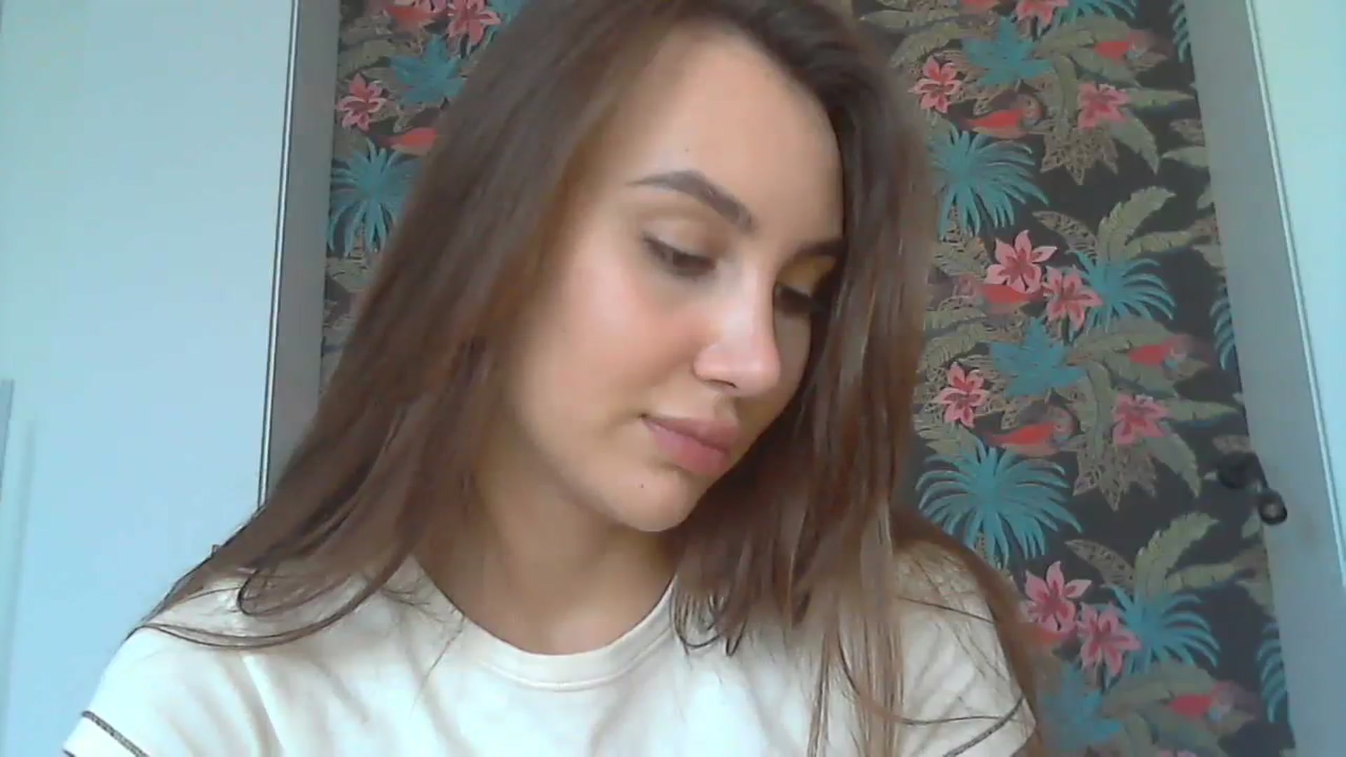 Gallery image thumbnail from HappinessInMe's myfreecams stream on, 08/06/2023, 15:22 image 12 of 20
