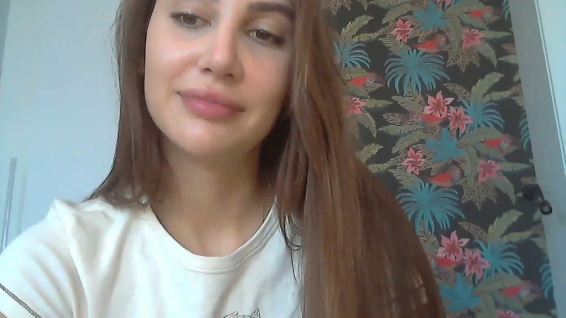 Gallery image thumbnail from HappinessInMe's myfreecams stream on, 08/06/2023, 15:22 image 9 of 20
