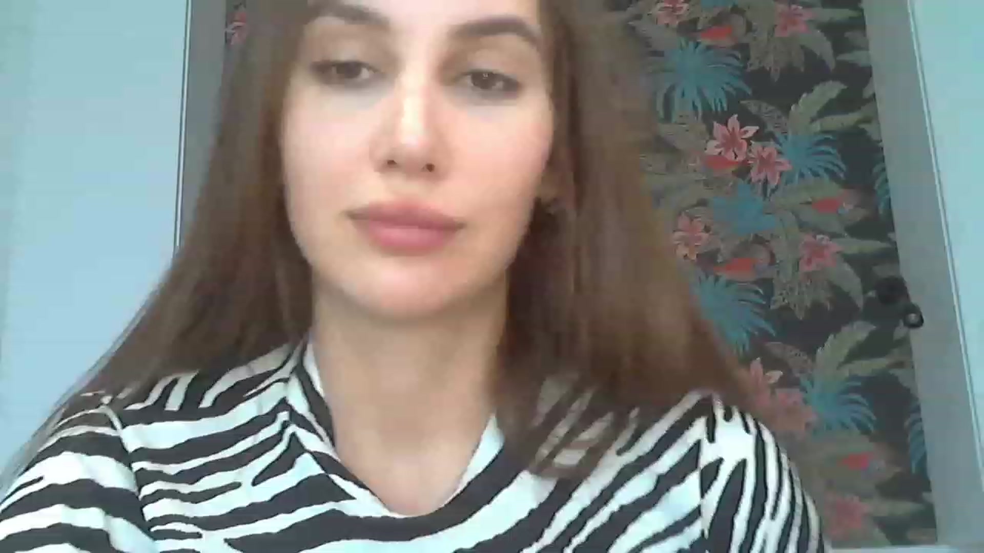 Gallery image thumbnail from HappinessInMe's myfreecams stream on, 08/08/2023, 14:30 image 12 of 20