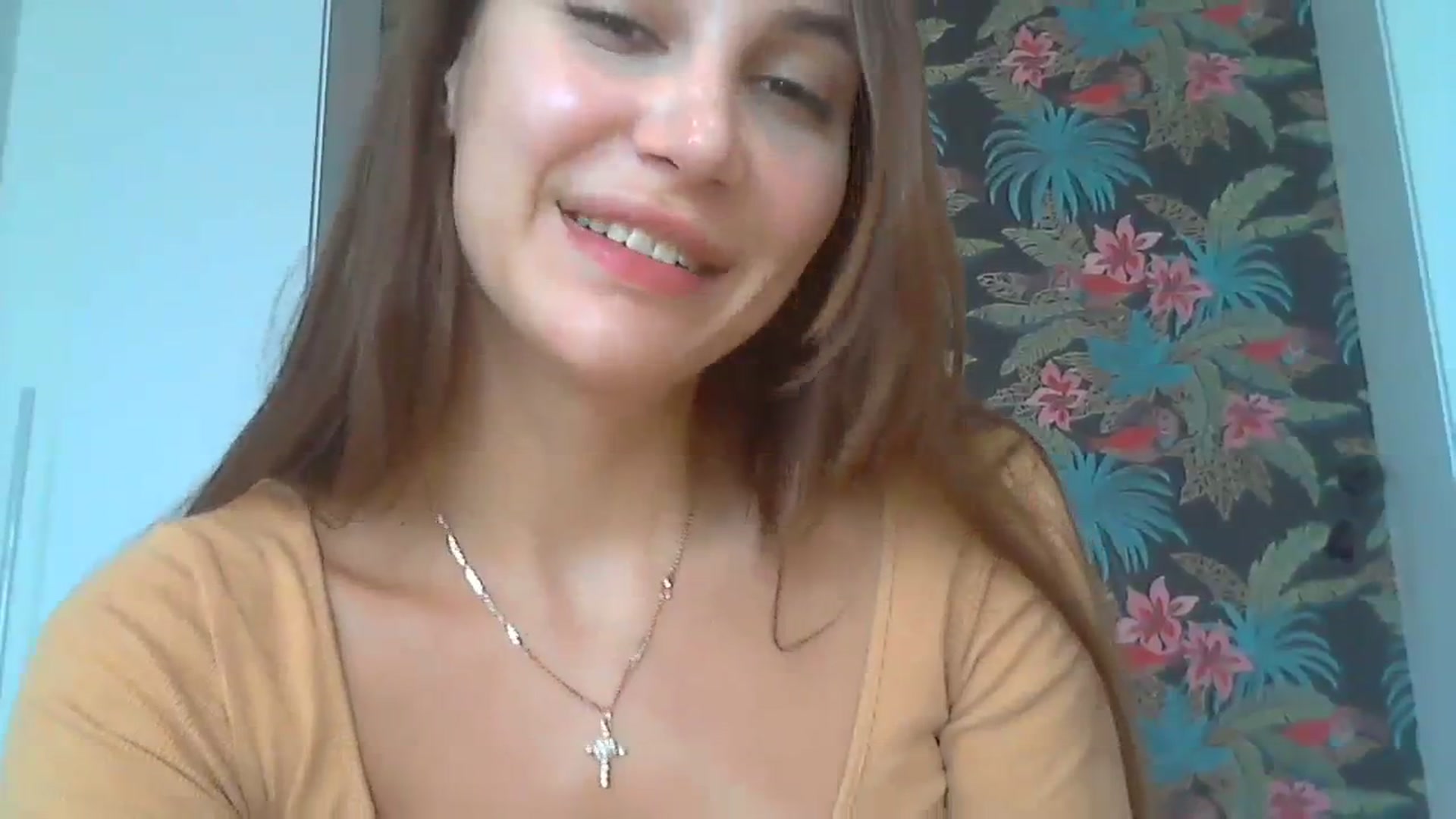 Gallery image thumbnail from HappinessInMe's myfreecams stream on, 08/12/2023, 14:17 image 7 of 20