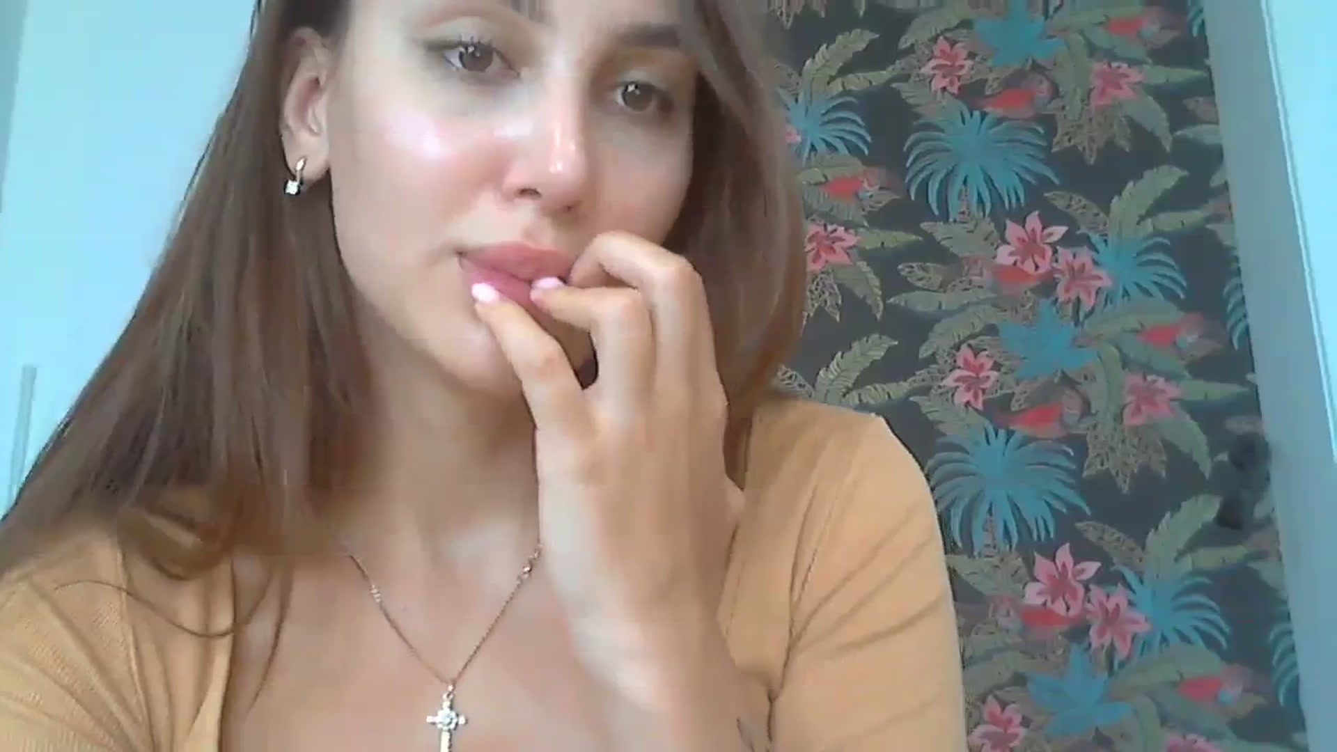 Gallery image thumbnail from HappinessInMe's myfreecams stream on, 08/12/2023, 14:17 image 12 of 20