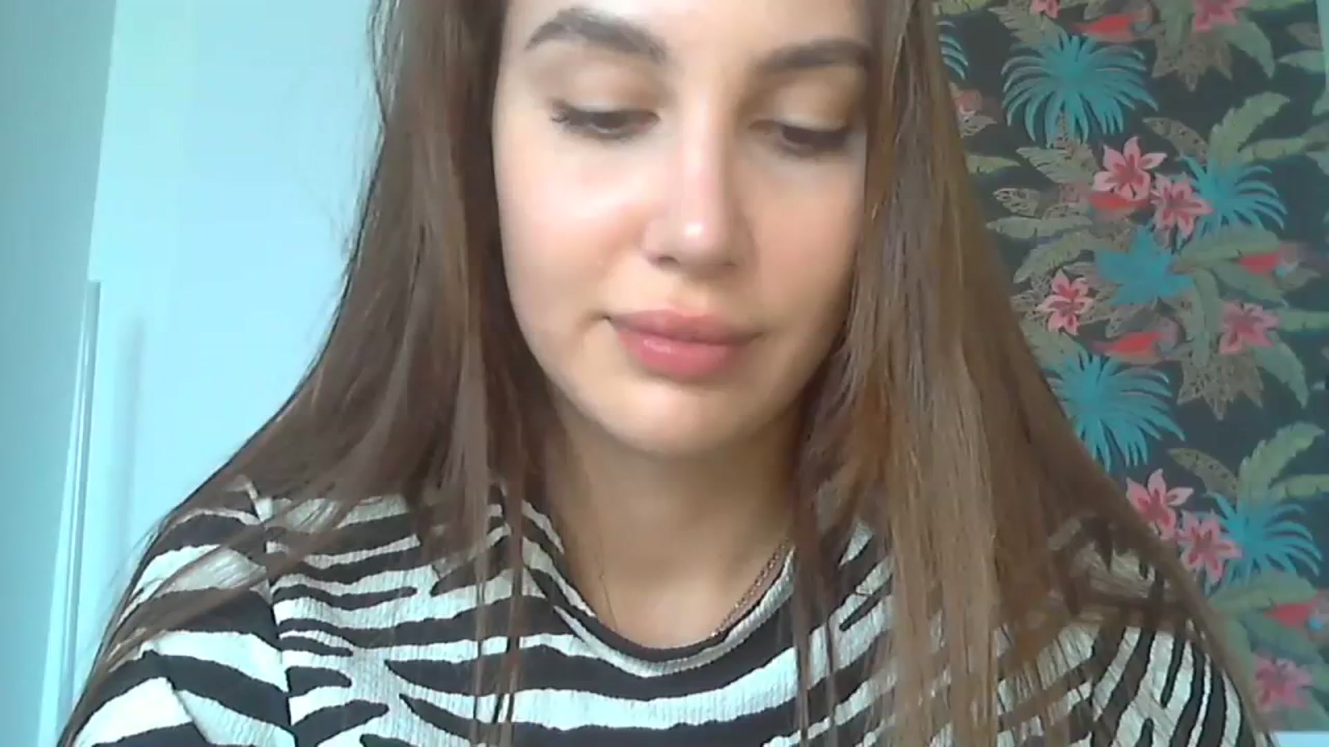 Gallery image thumbnail from HappinessInMe's myfreecams stream on, 08/31/2023, 14:38 image 6 of 20