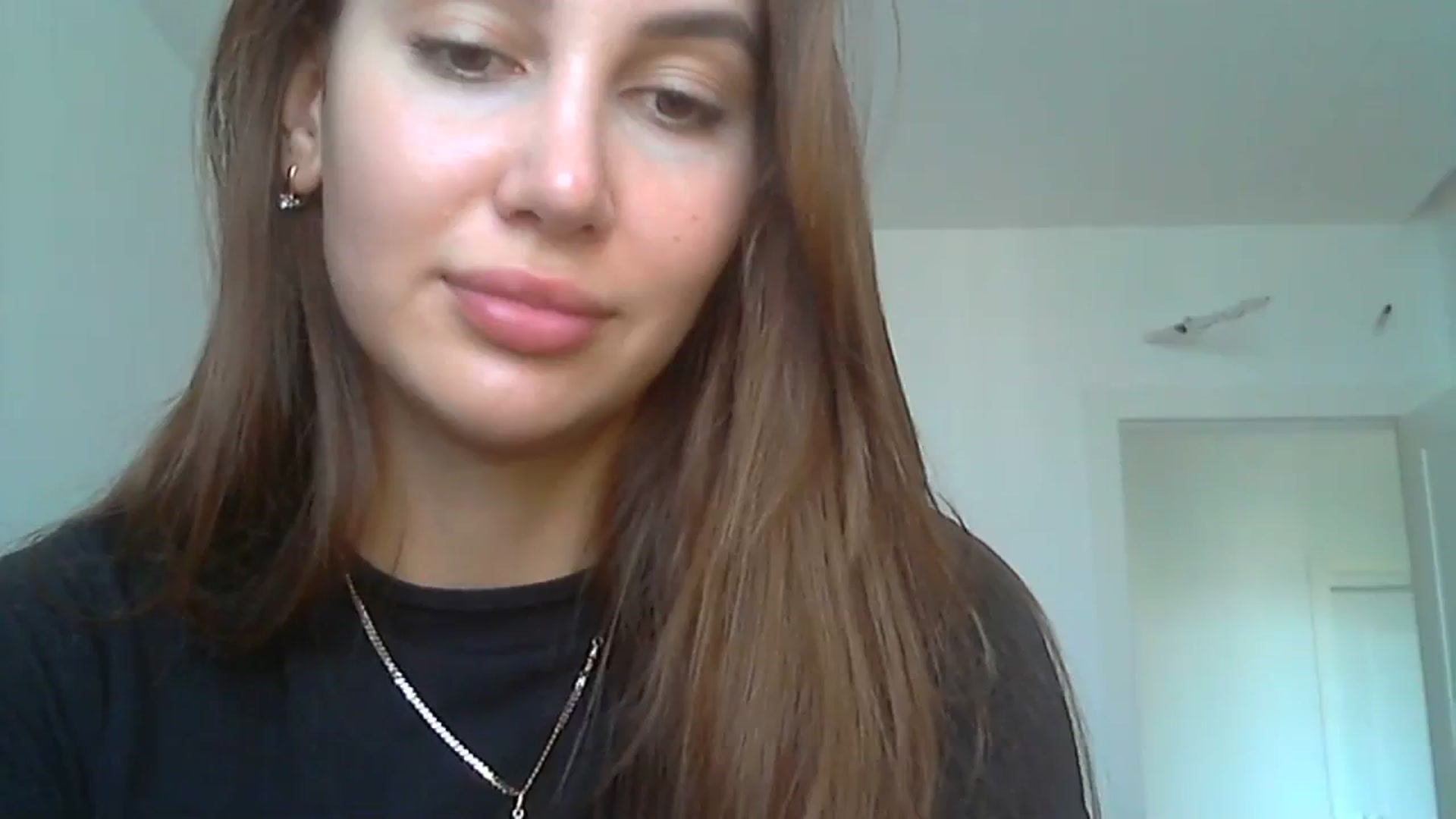Gallery image thumbnail from HappinessInMe's myfreecams stream on, 09/12/2023, 14:01 image 15 of 20