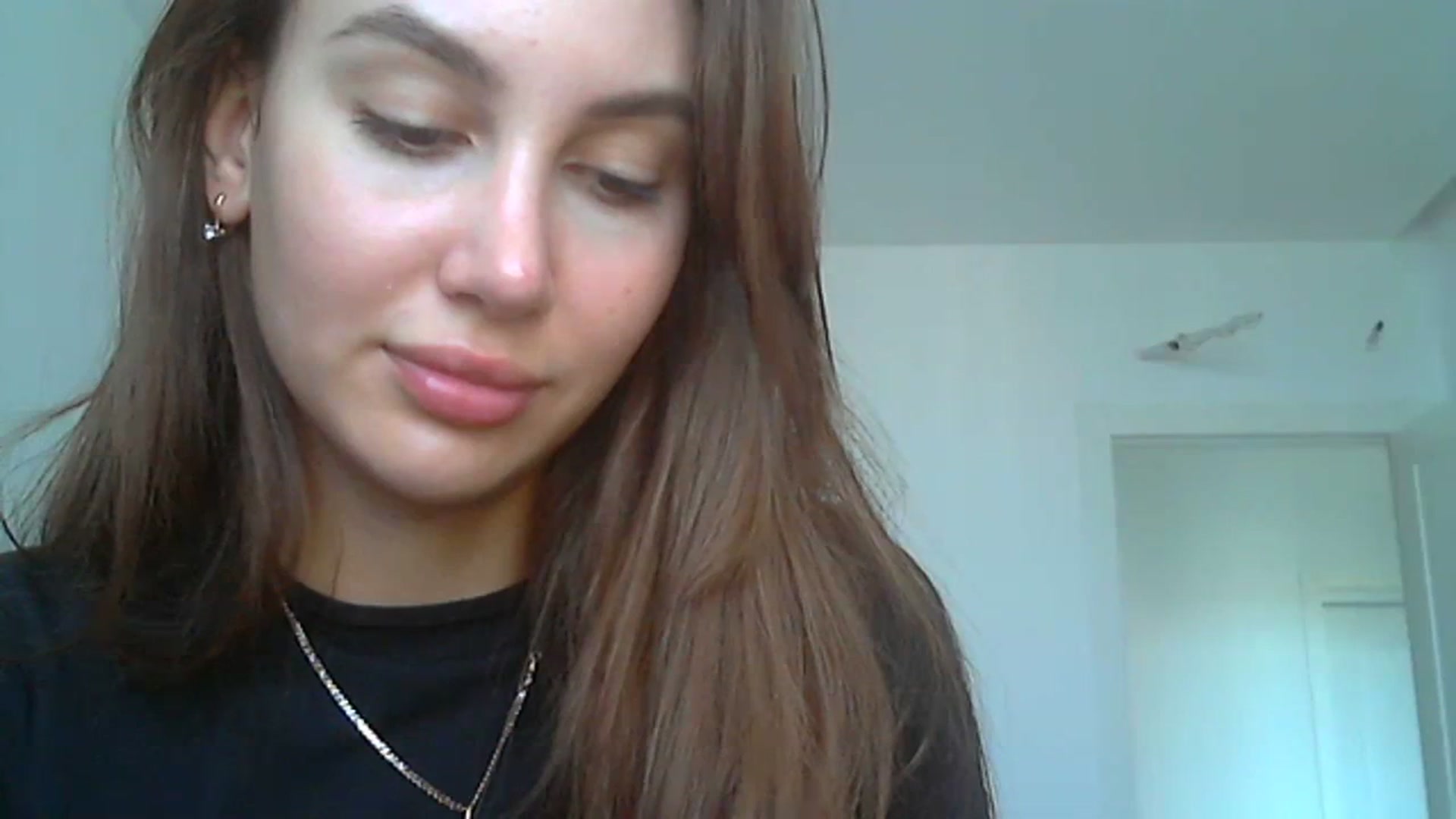 Gallery image thumbnail from HappinessInMe's myfreecams stream on, 09/12/2023, 14:01 image 14 of 20