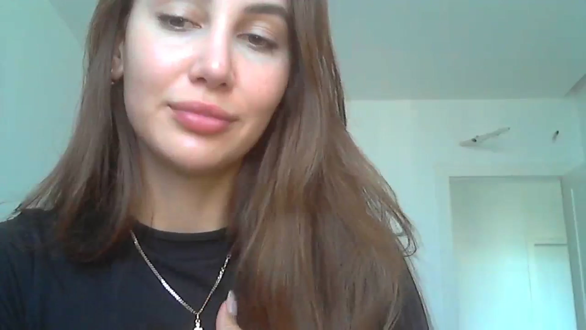 Gallery image thumbnail from HappinessInMe's myfreecams stream on, 09/12/2023, 14:01 image 16 of 20