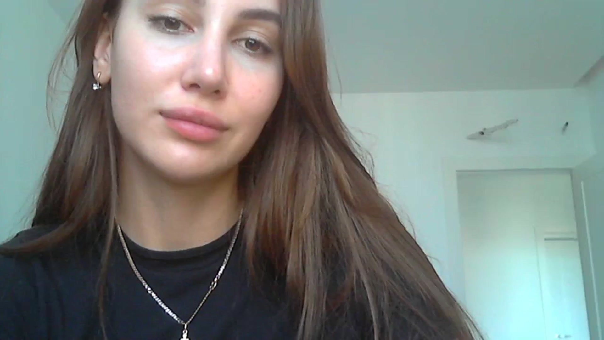 Gallery image thumbnail from HappinessInMe's myfreecams stream on, 09/12/2023, 14:24 image 14 of 20