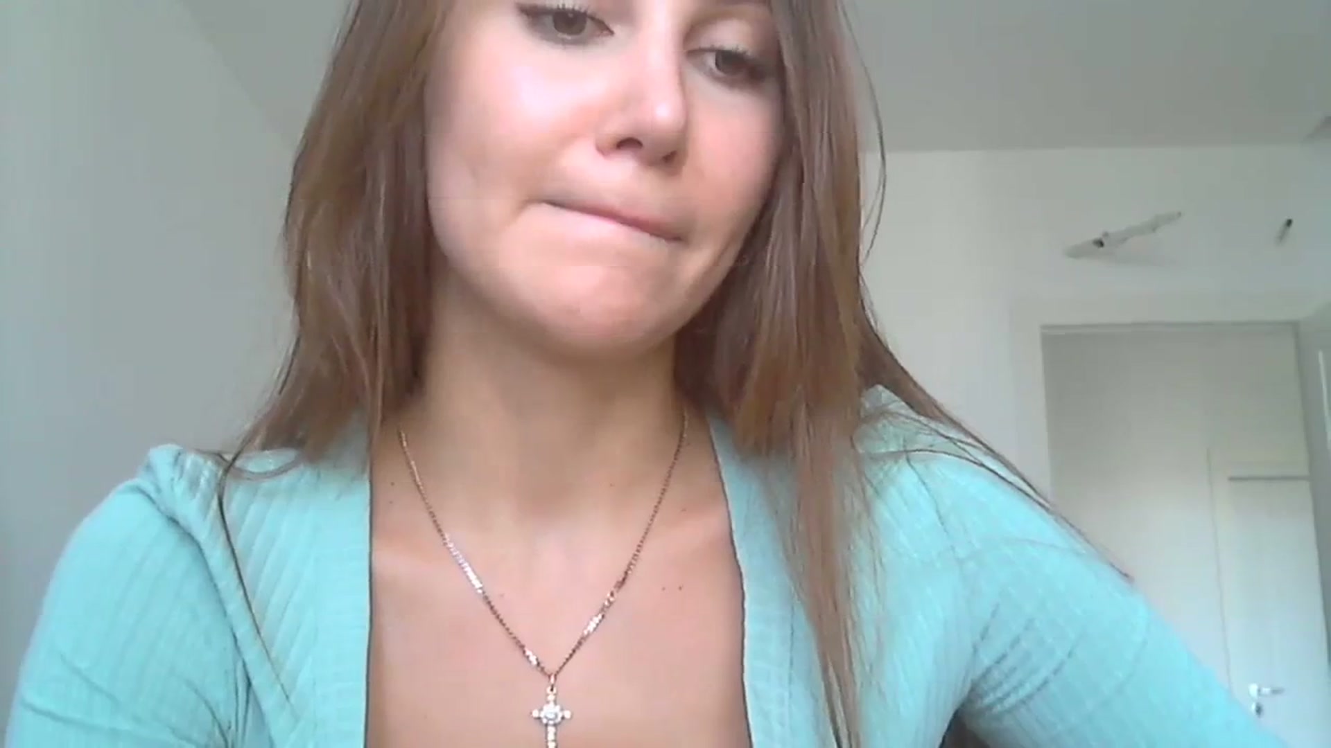 Gallery image thumbnail from HappinessInMe's myfreecams stream on, 09/17/2023, 15:06 image 9 of 20