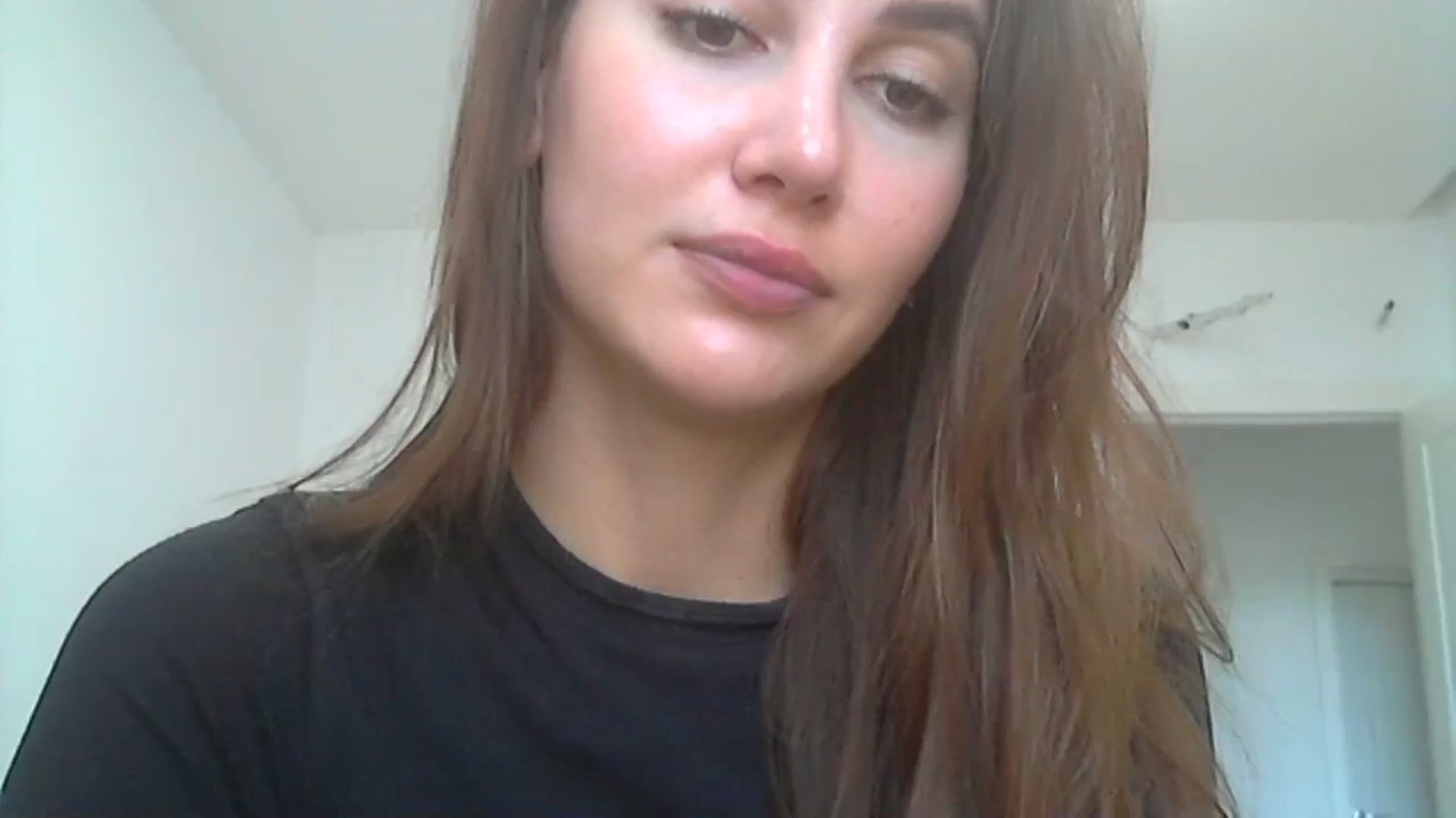 Gallery image thumbnail from HappinessInMe's myfreecams stream on, 09/18/2023, 13:50 image 10 of 20