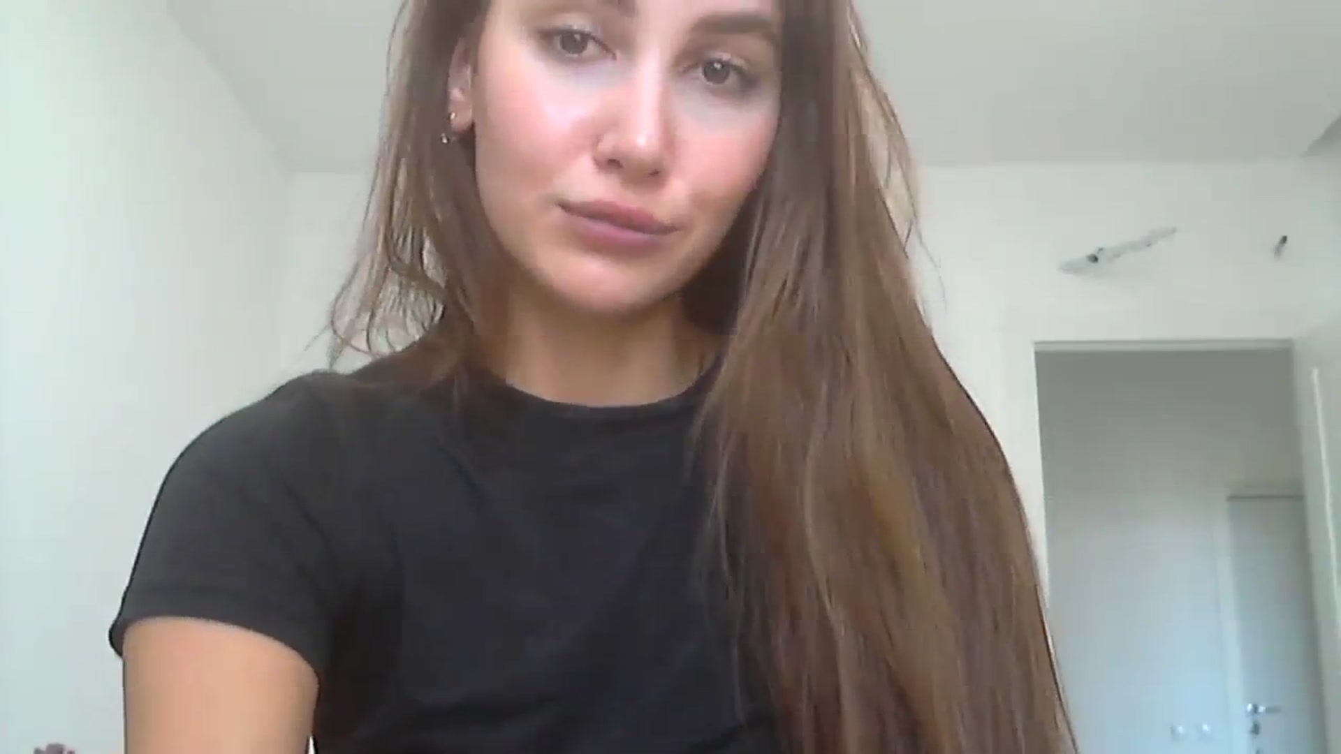 Gallery image thumbnail from HappinessInMe's myfreecams stream on, 09/18/2023, 13:50 image 17 of 20