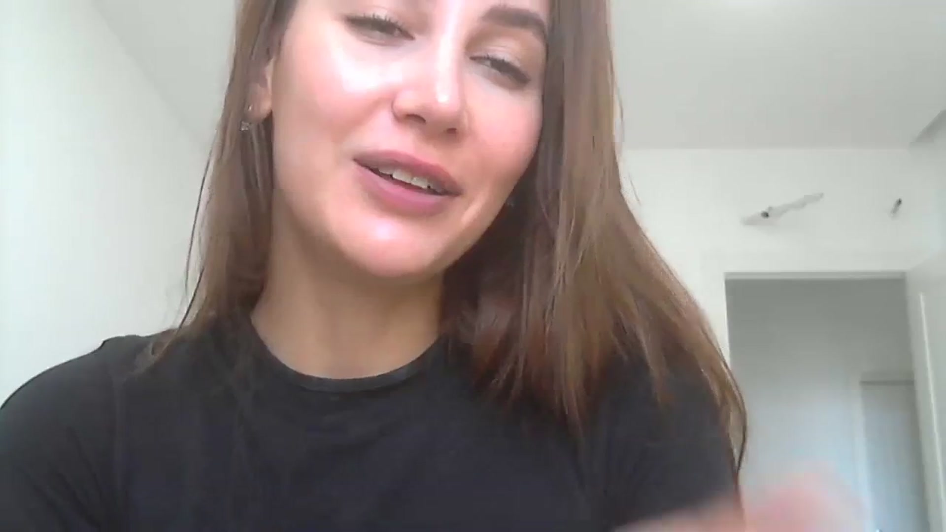Gallery image thumbnail from HappinessInMe's myfreecams stream on, 09/18/2023, 13:50 image 2 of 20