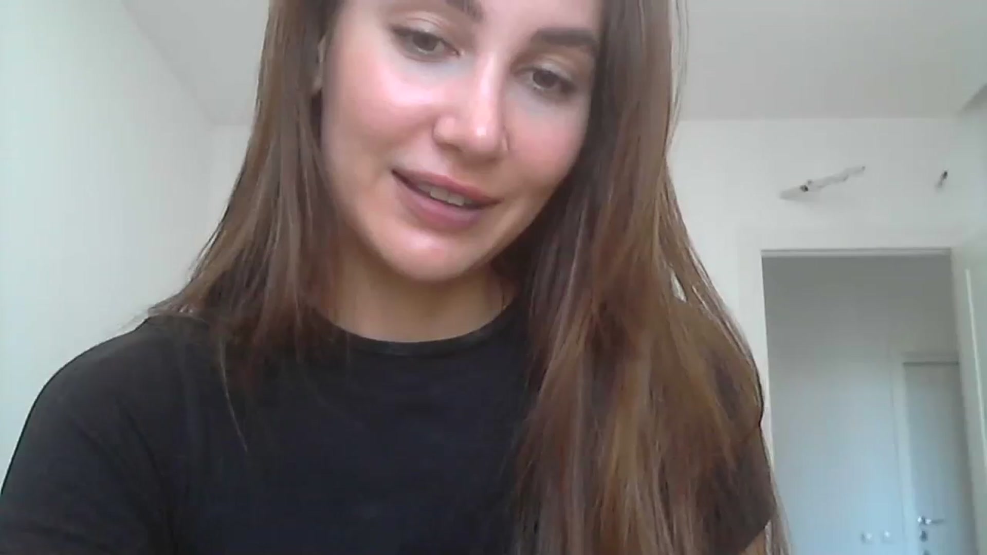 Gallery image thumbnail from HappinessInMe's myfreecams stream on, 09/18/2023, 13:50 image 18 of 20
