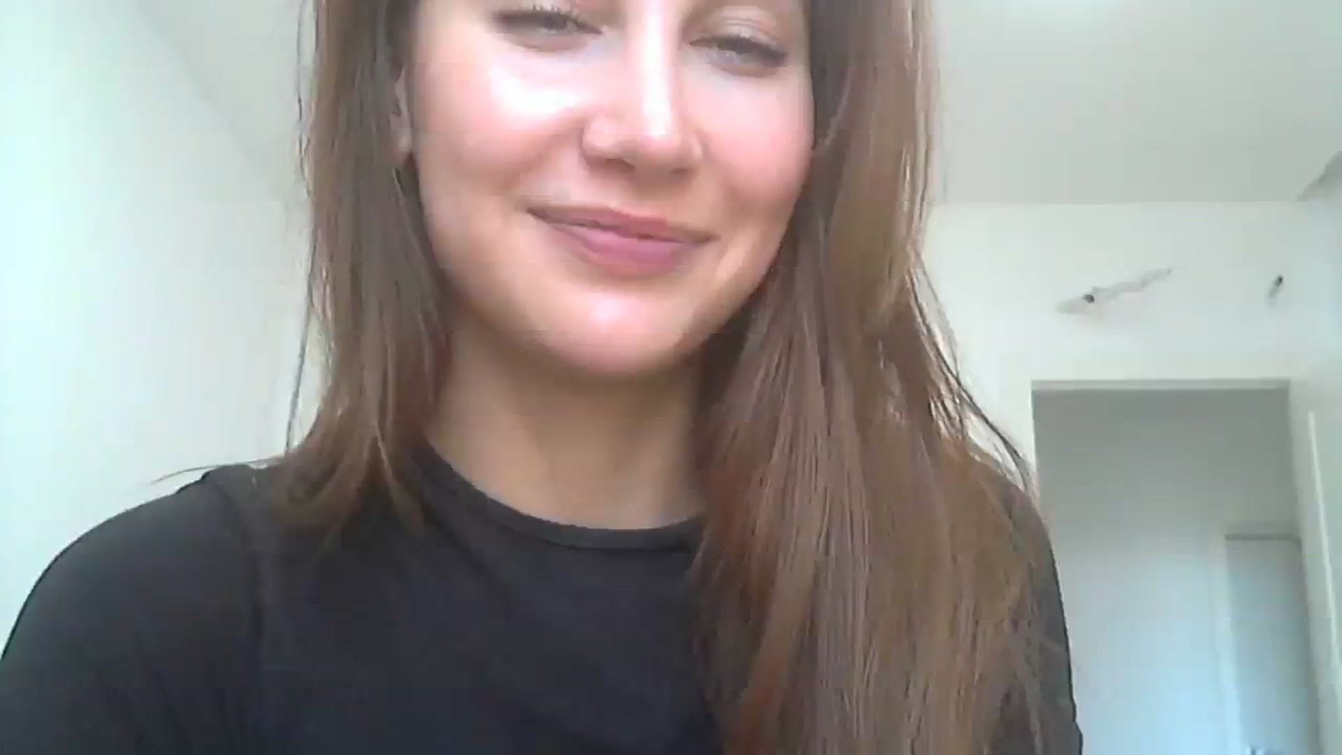 Gallery image thumbnail from HappinessInMe's myfreecams stream on, 09/18/2023, 13:50 image 7 of 20