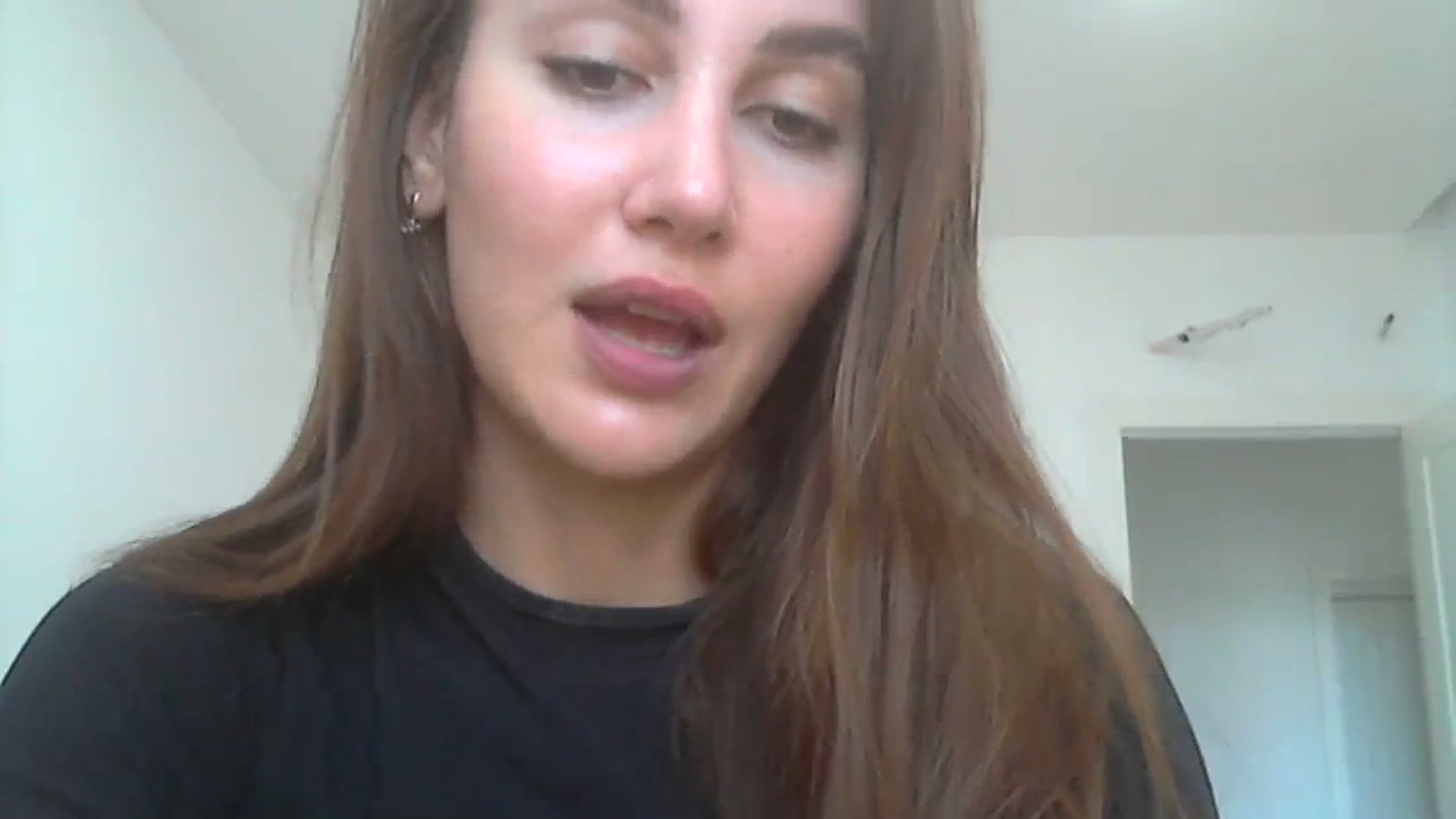 Gallery image thumbnail from HappinessInMe's myfreecams stream on, 09/18/2023, 13:50 image 12 of 20